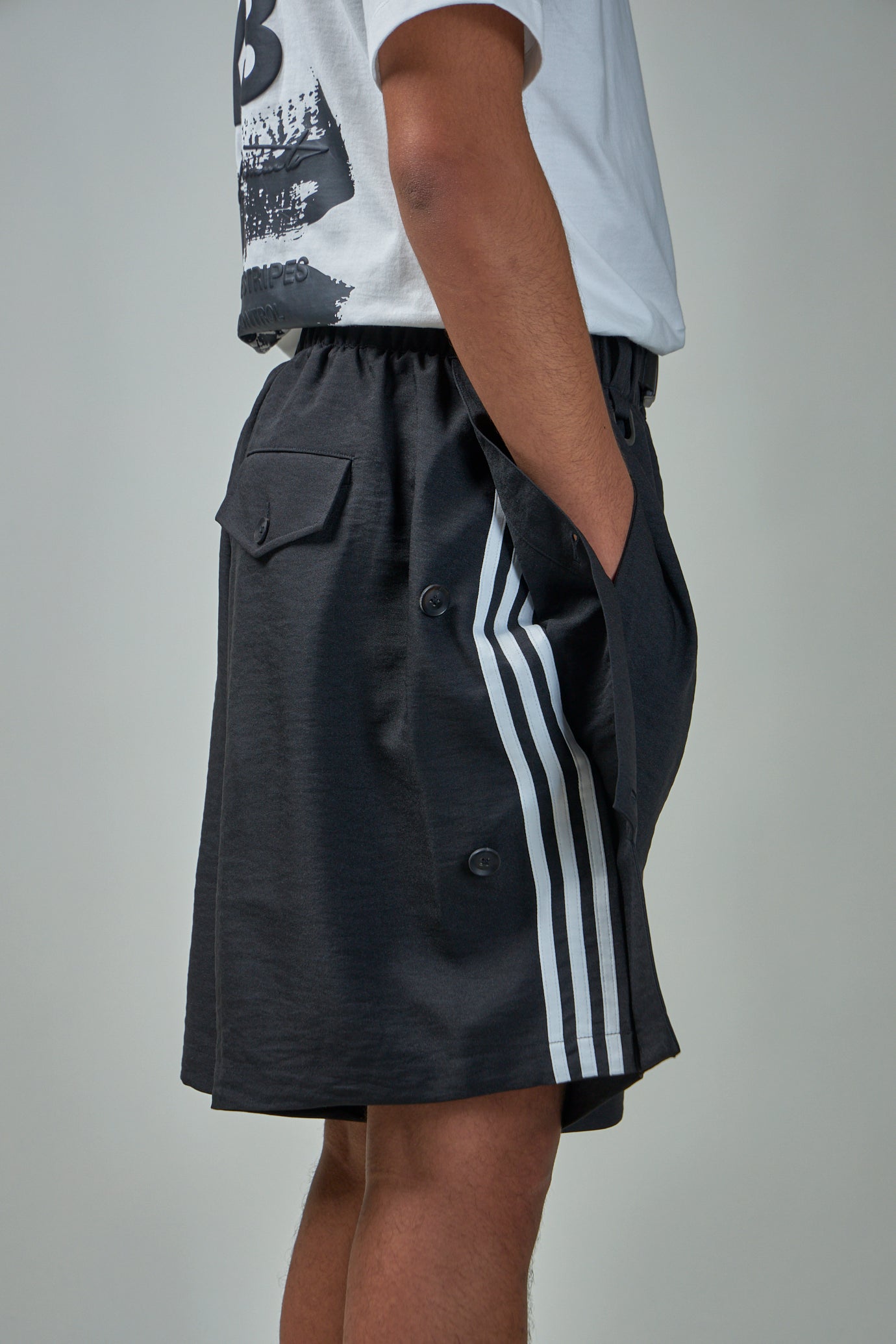 Sport Uniform 3-Stripes Short