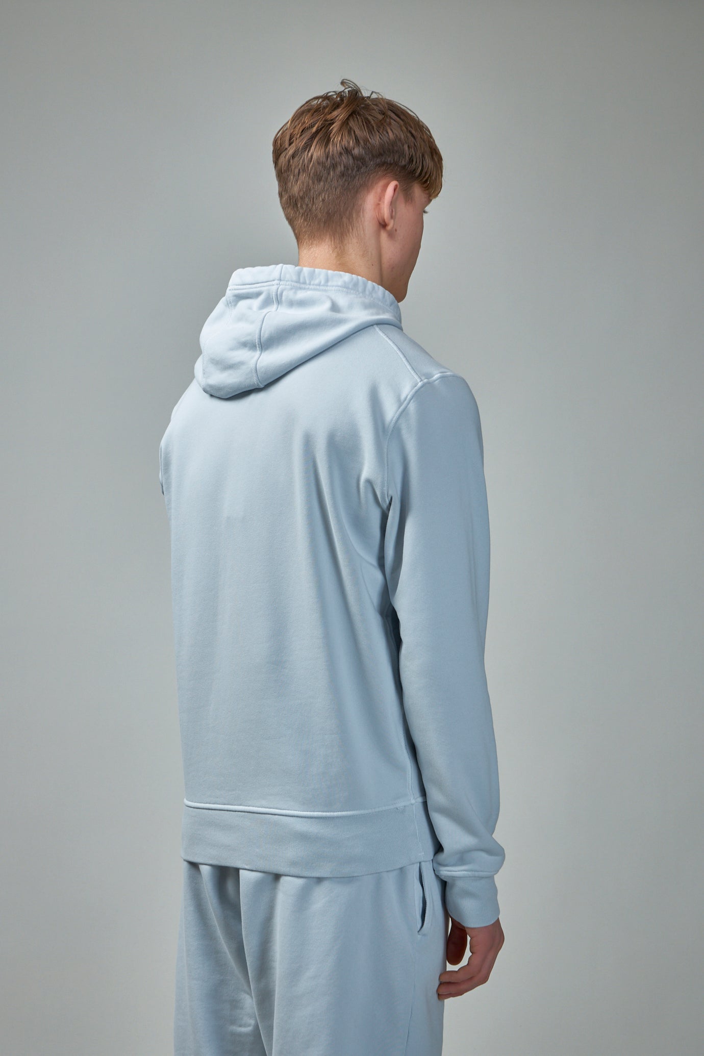 Hooded Sweatshirt with Pouch Pocket