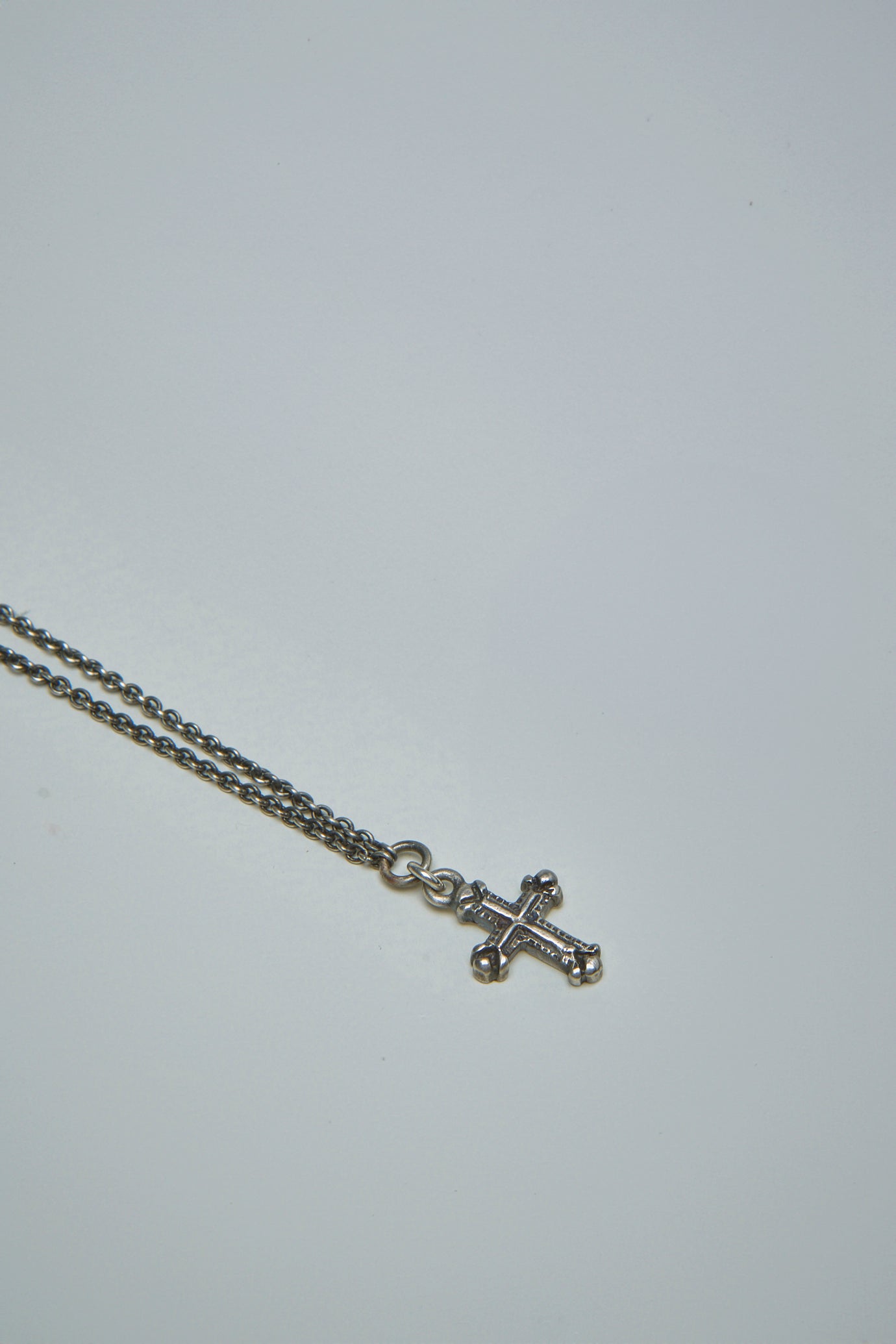 Chain Mini Cross