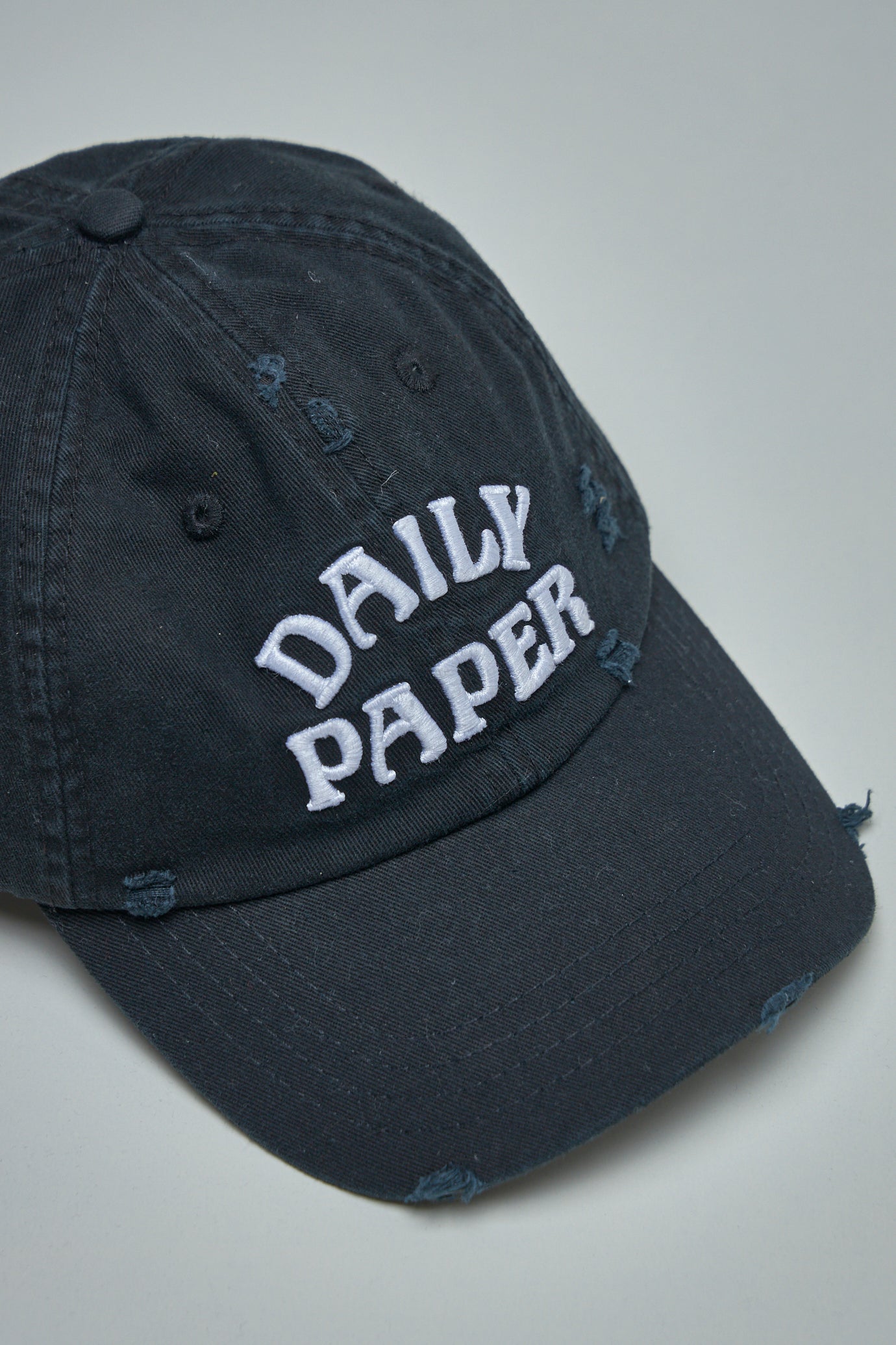 Dias Arch Stack Cap