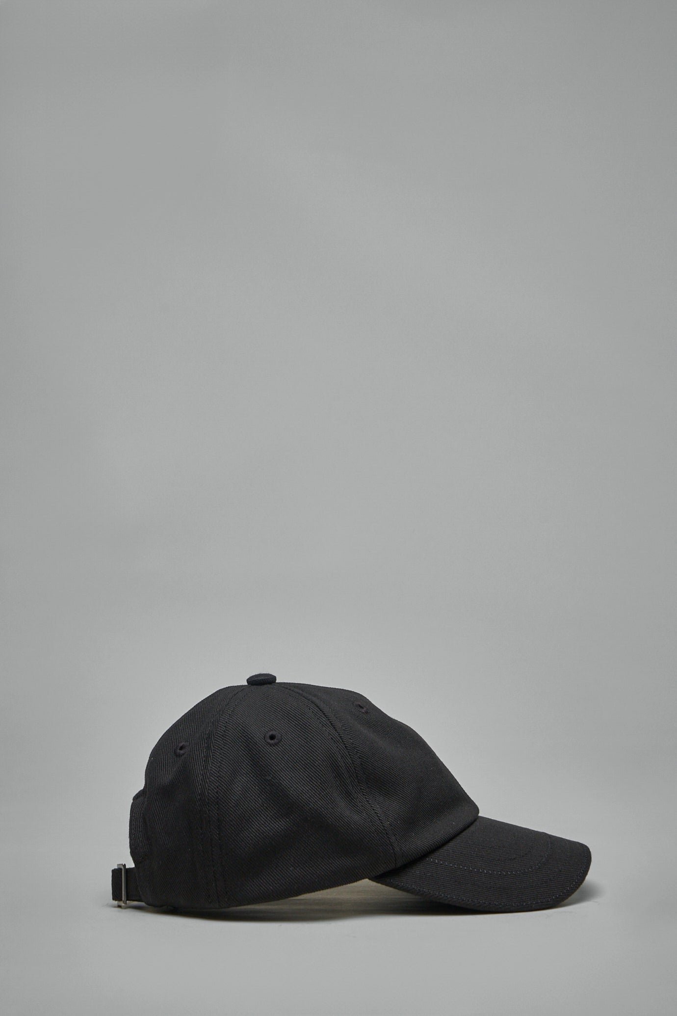 Die Mütze von Jacquemus