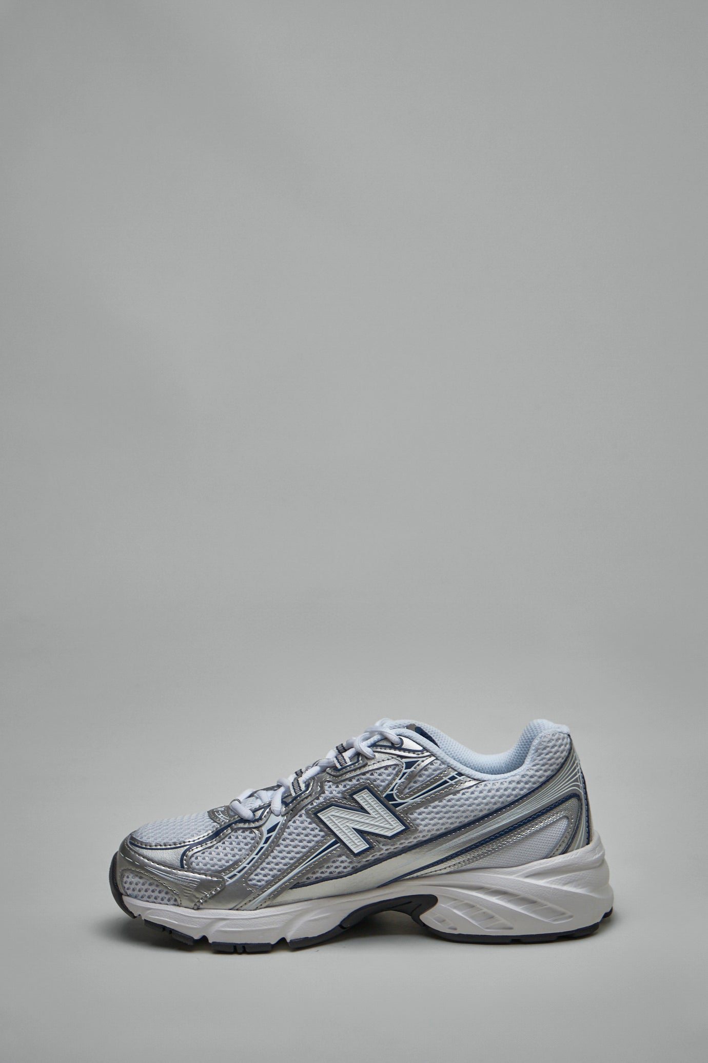 740v2