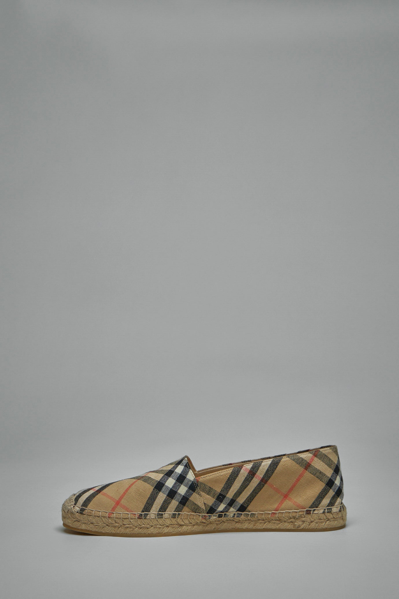 8109235 A:MF:MEWS Espadrille Flat:166247:B9368 Sand IP Check