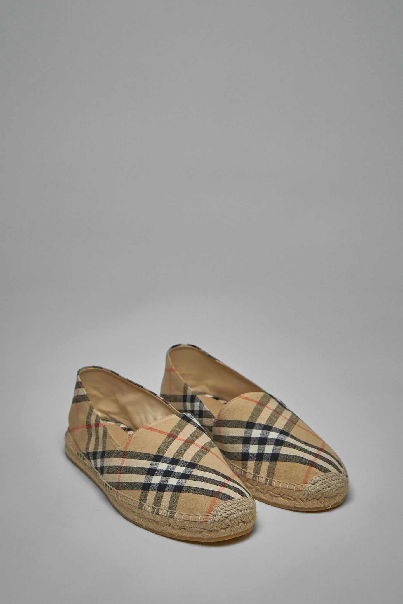 8109235 A:MF:MEWS Espadrille Flat:166247:B9368 Sand IP Check