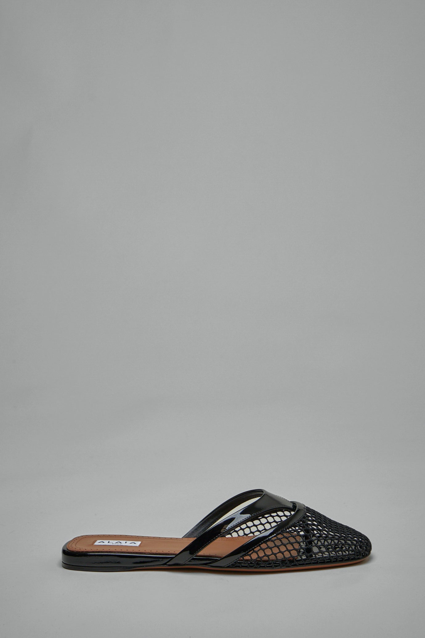 AA3M101TK007 Netz-Pantoletten Netz-Lack-Kalbsleder 999 noir