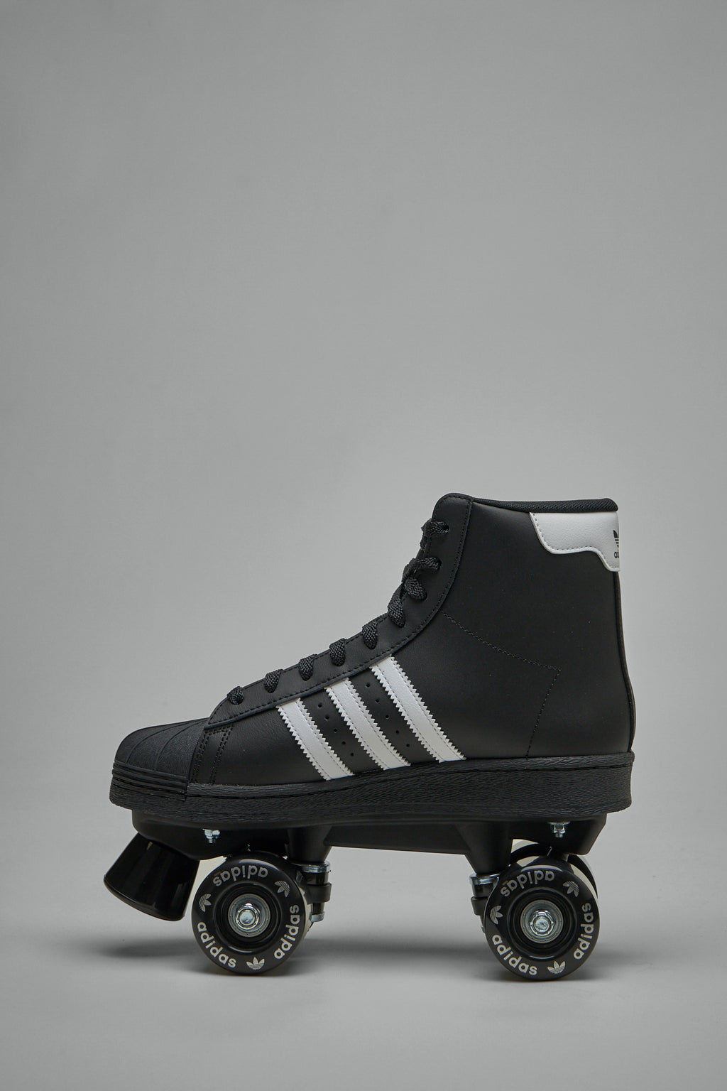 Superstar 82 Skate