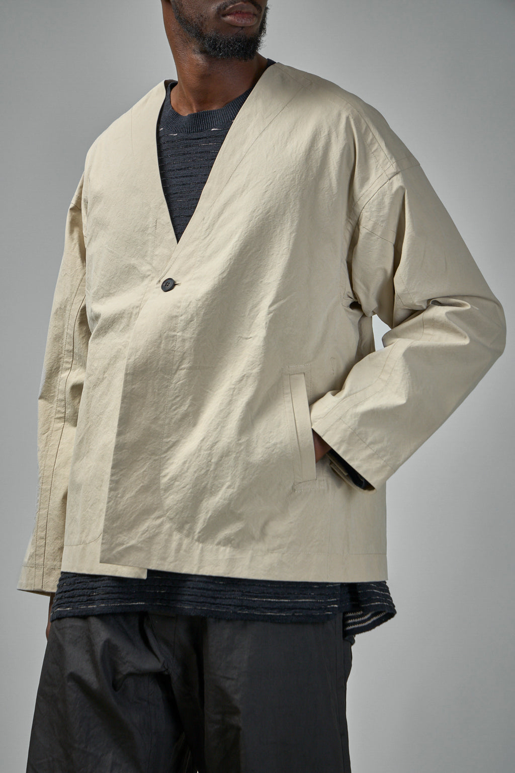 JACKET#59 Unlined Collarless Blazer