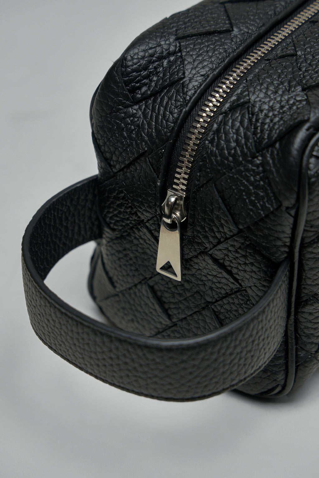 Pouch Intrecciato 20 Taurillon