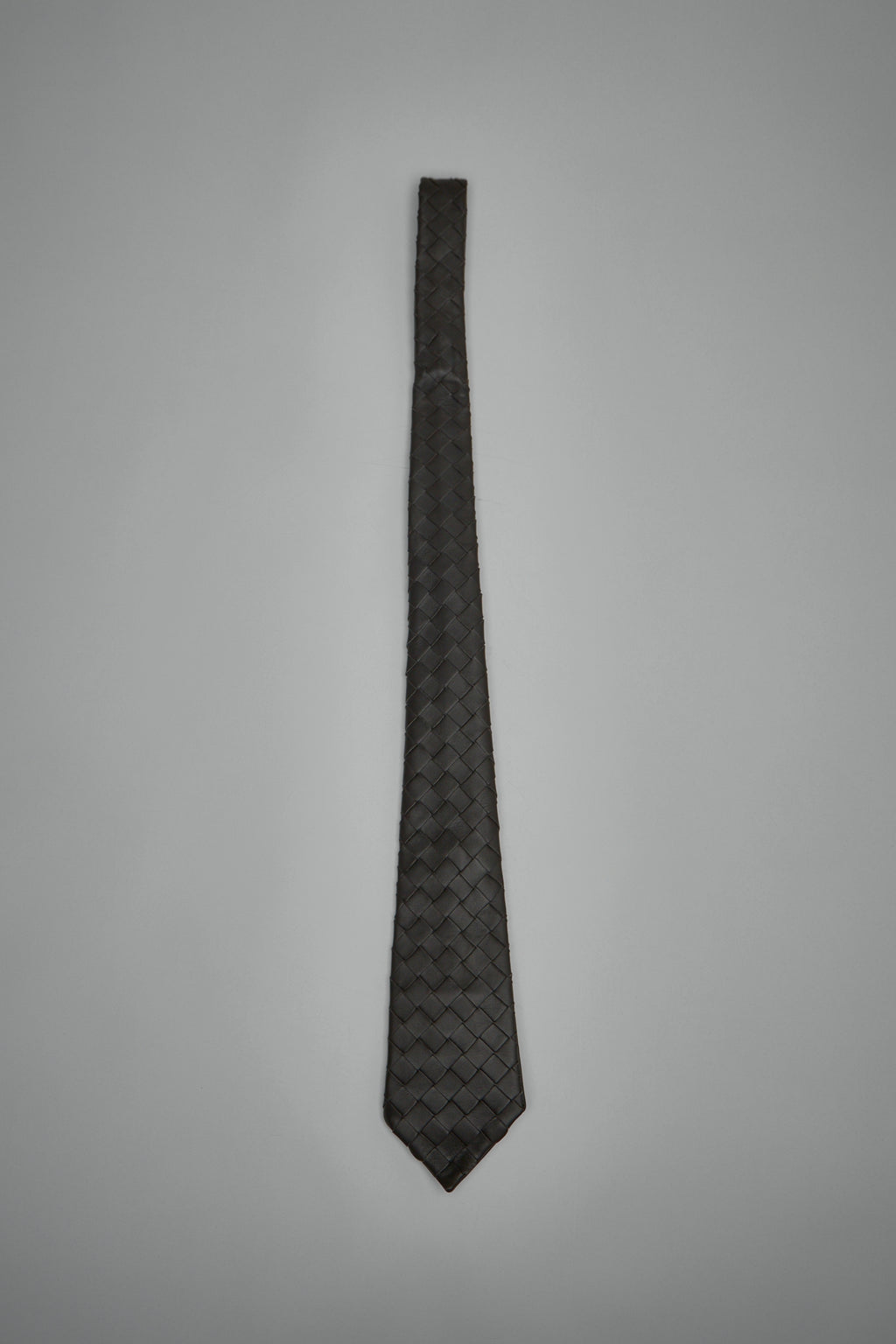 Intrecciato Leather Tie