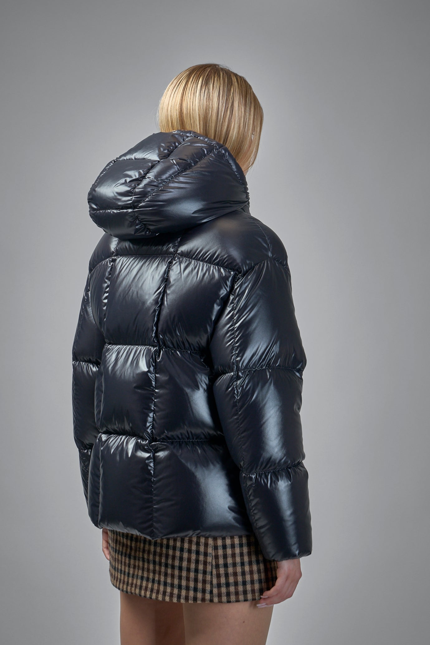 Parana Hooded Short Down Jacket