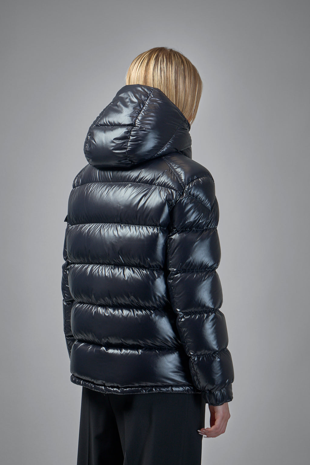 Maire Hooded Short Down Jacket