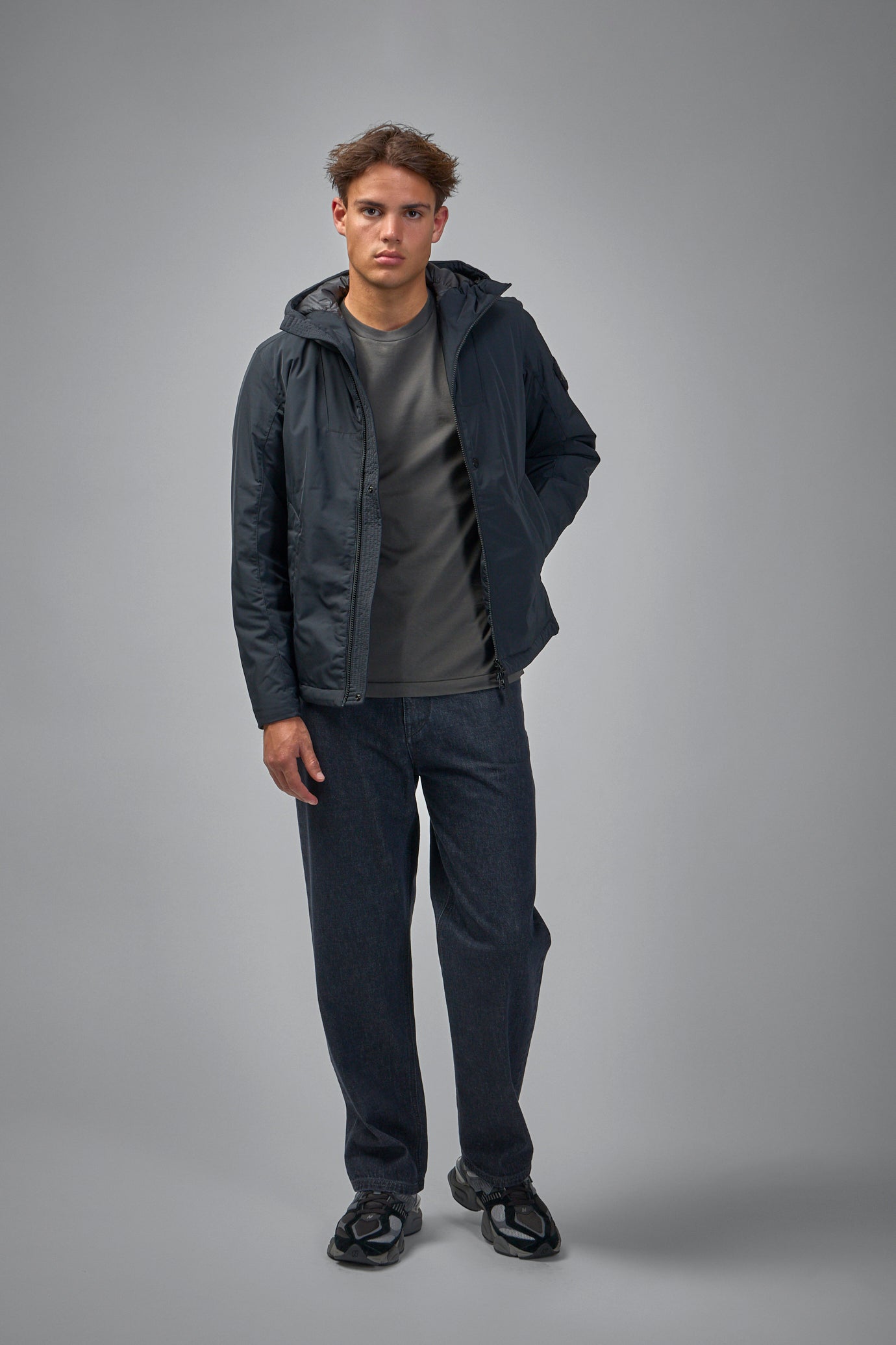 Crickle Reps Hooded Down Jacket