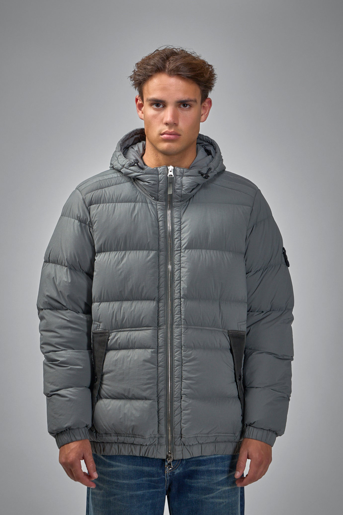 Crickle Reps Hooded Down Jacket
