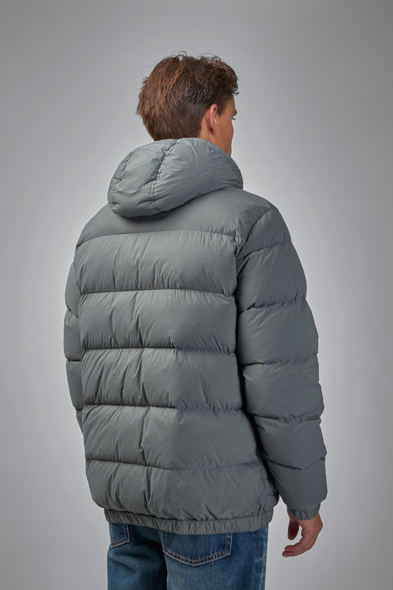 Crickle Reps Hooded Down Jacket