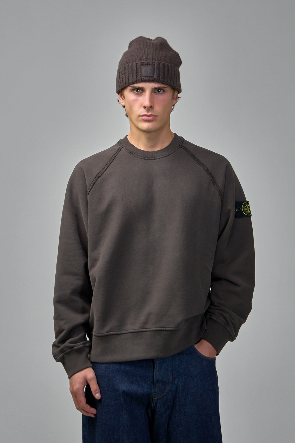 Oversized Crewneck Sweatshirt with Raglan Sleeves