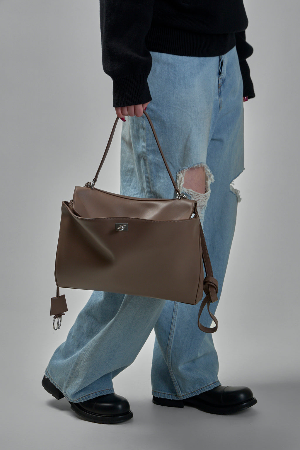 Rodeo Top Handle Medium