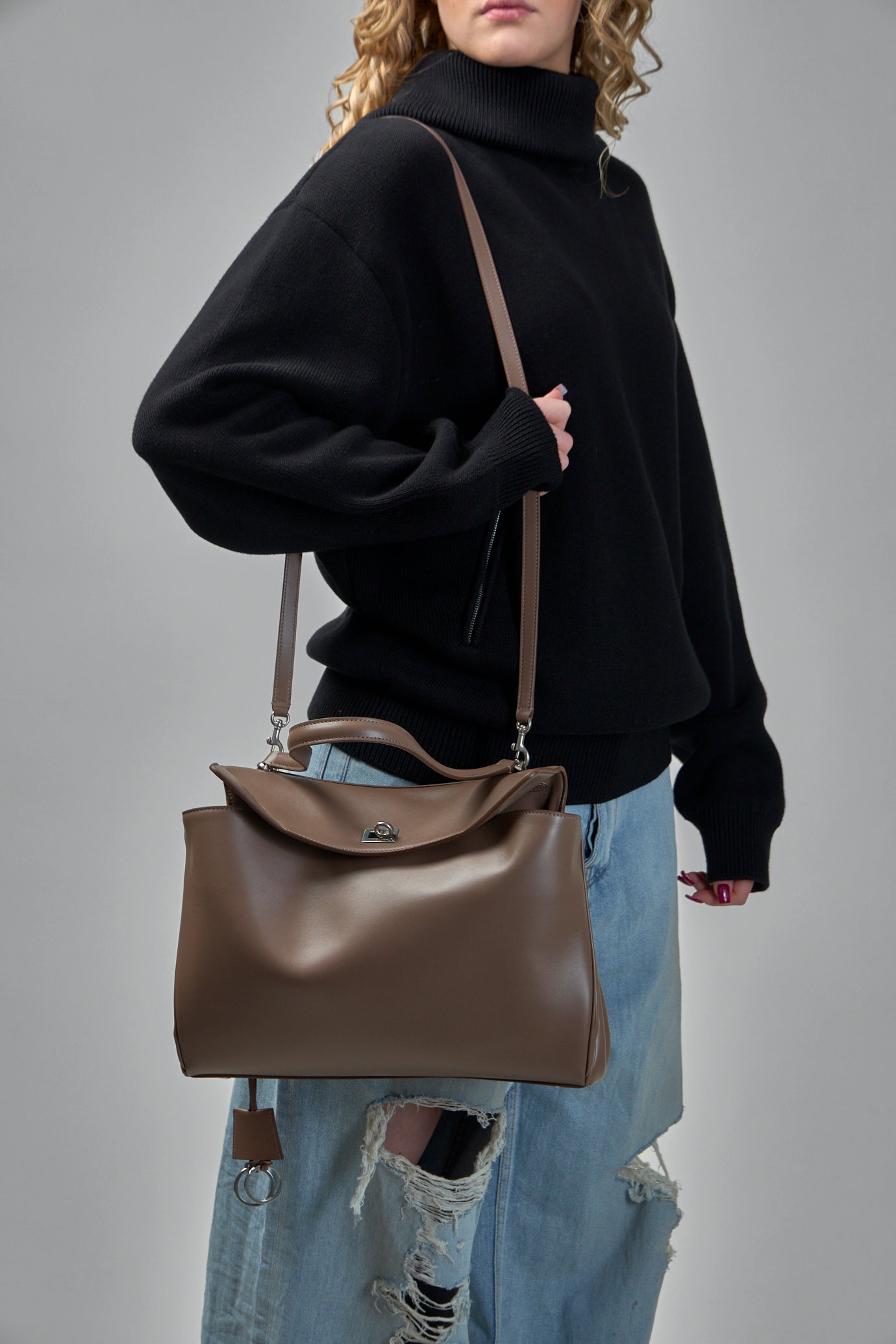 Rodeo Top Handle Medium