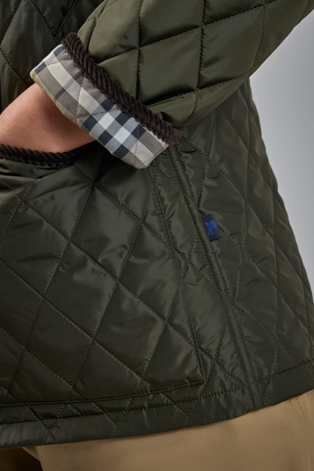 Cropped Quilted Nylon Jacket