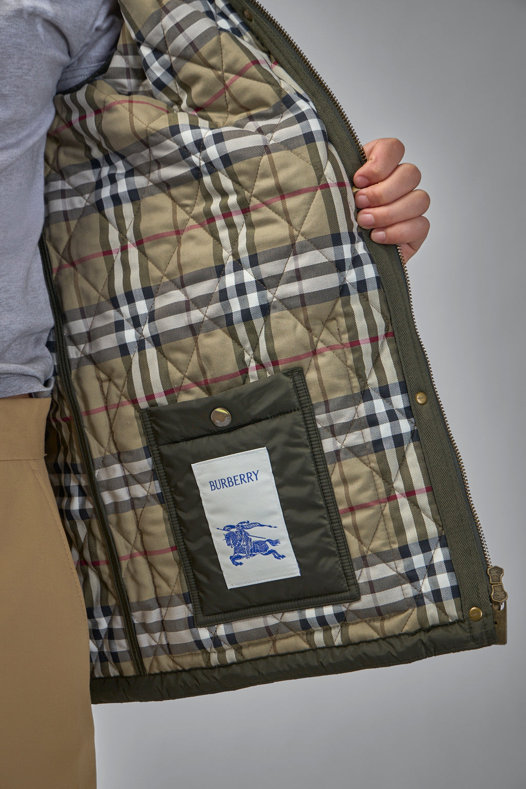 Cropped Quilted Nylon Jacket