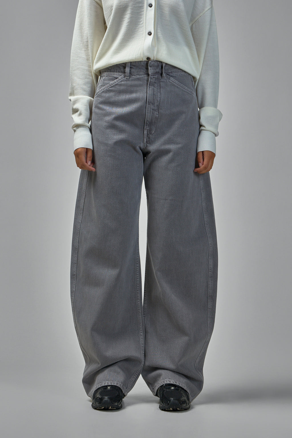 High Waisted Curved Pants