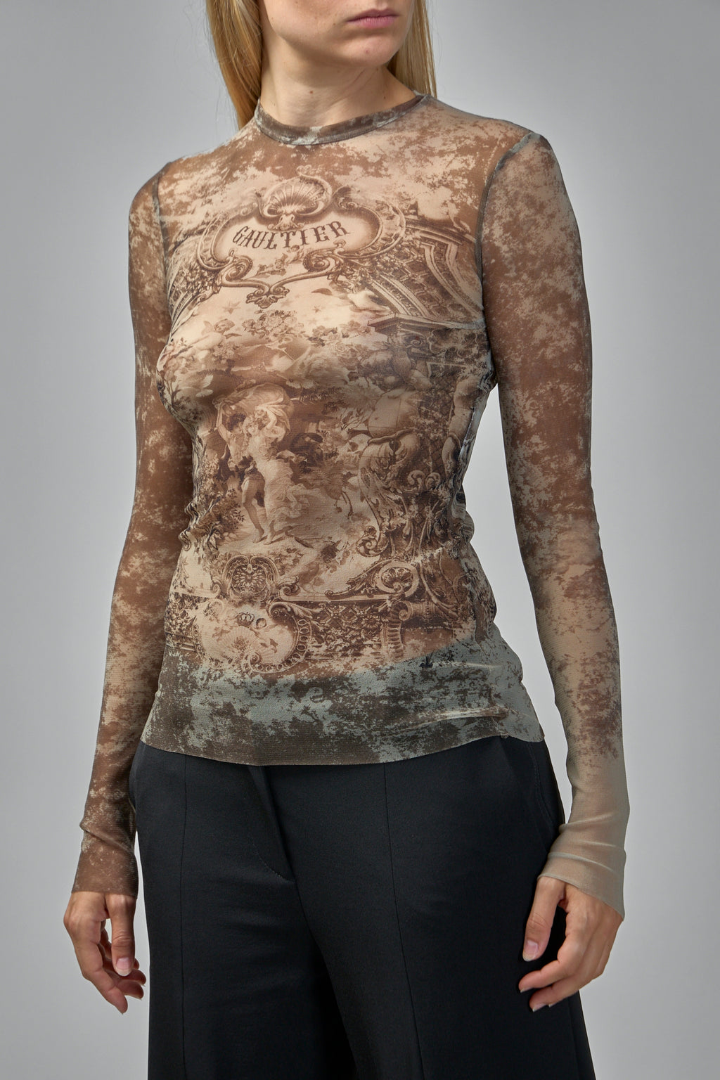 Médaillon Mesh Long Sleeve Top