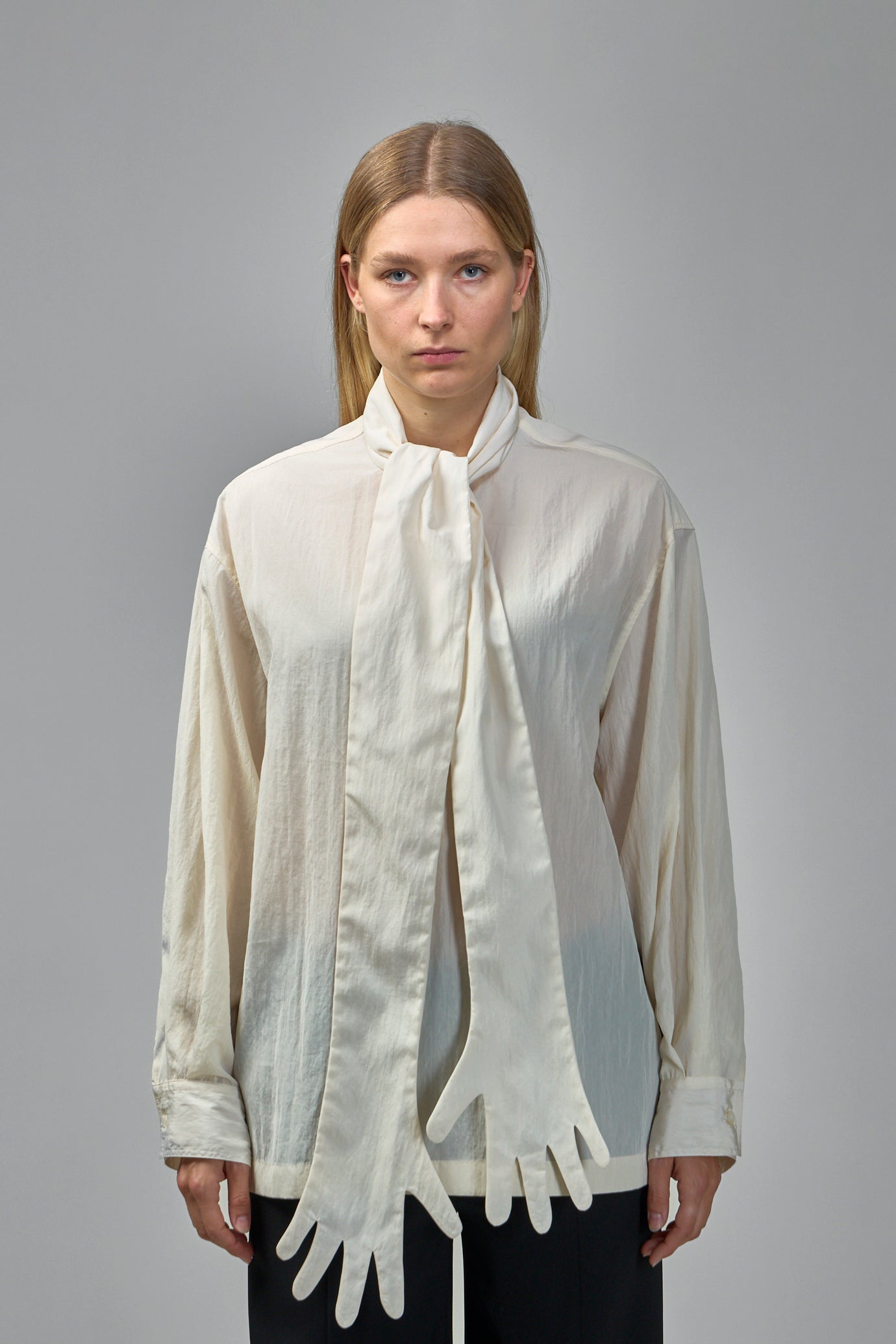 Shirt With Gloves Detail