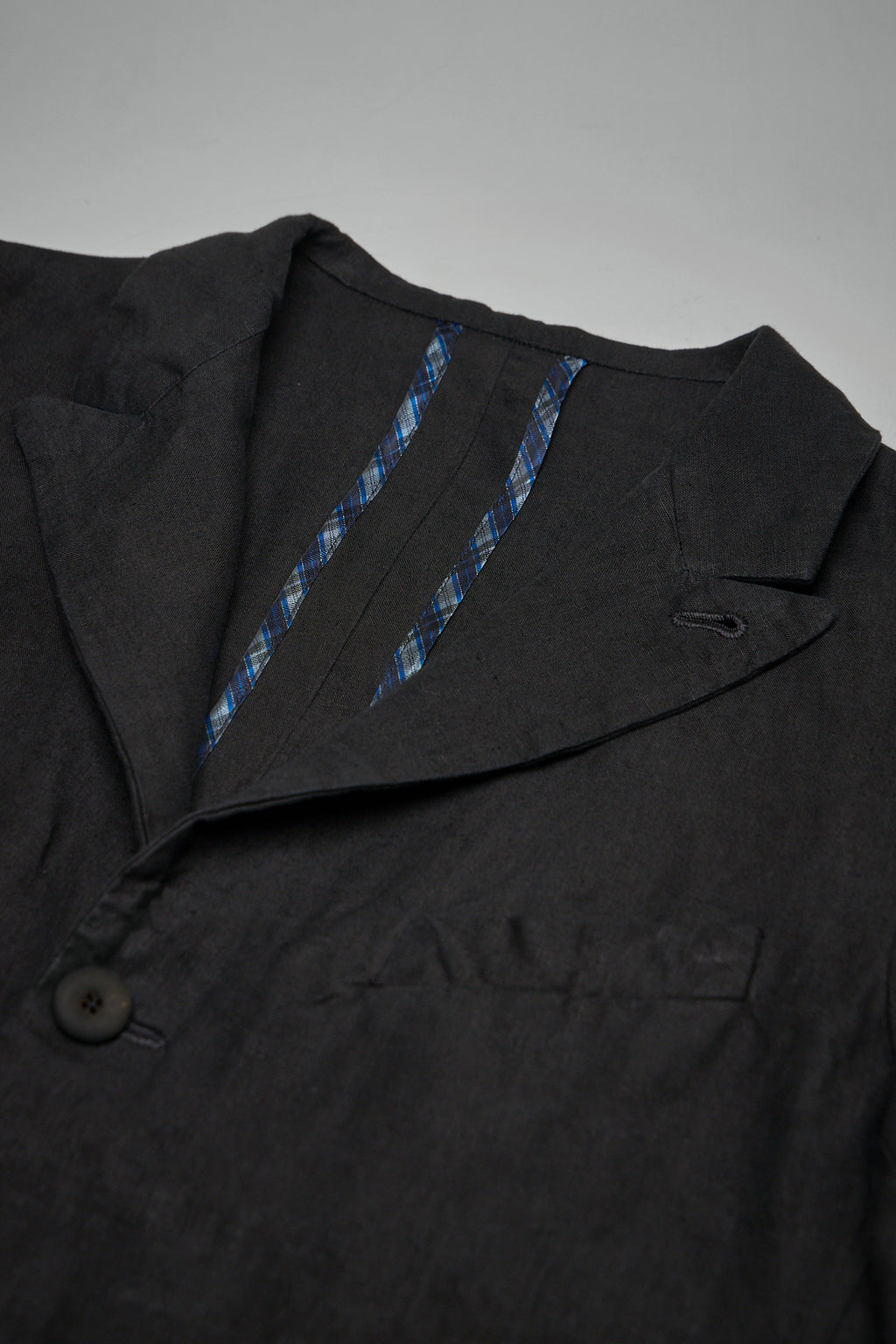 Hand Pad-stitched Classic Notch Lapel 3-button Fully-lined Jacket