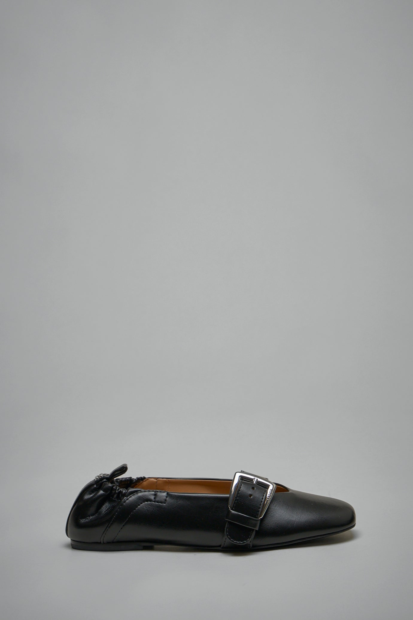 Oleatex Lace-Up Ballerinas