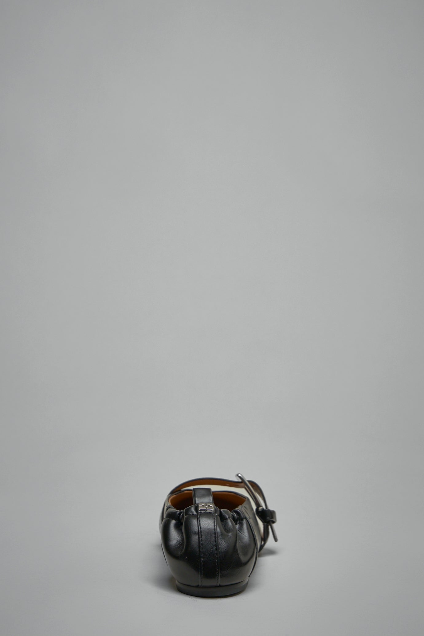 Oleatex Lace-Up Ballerinas