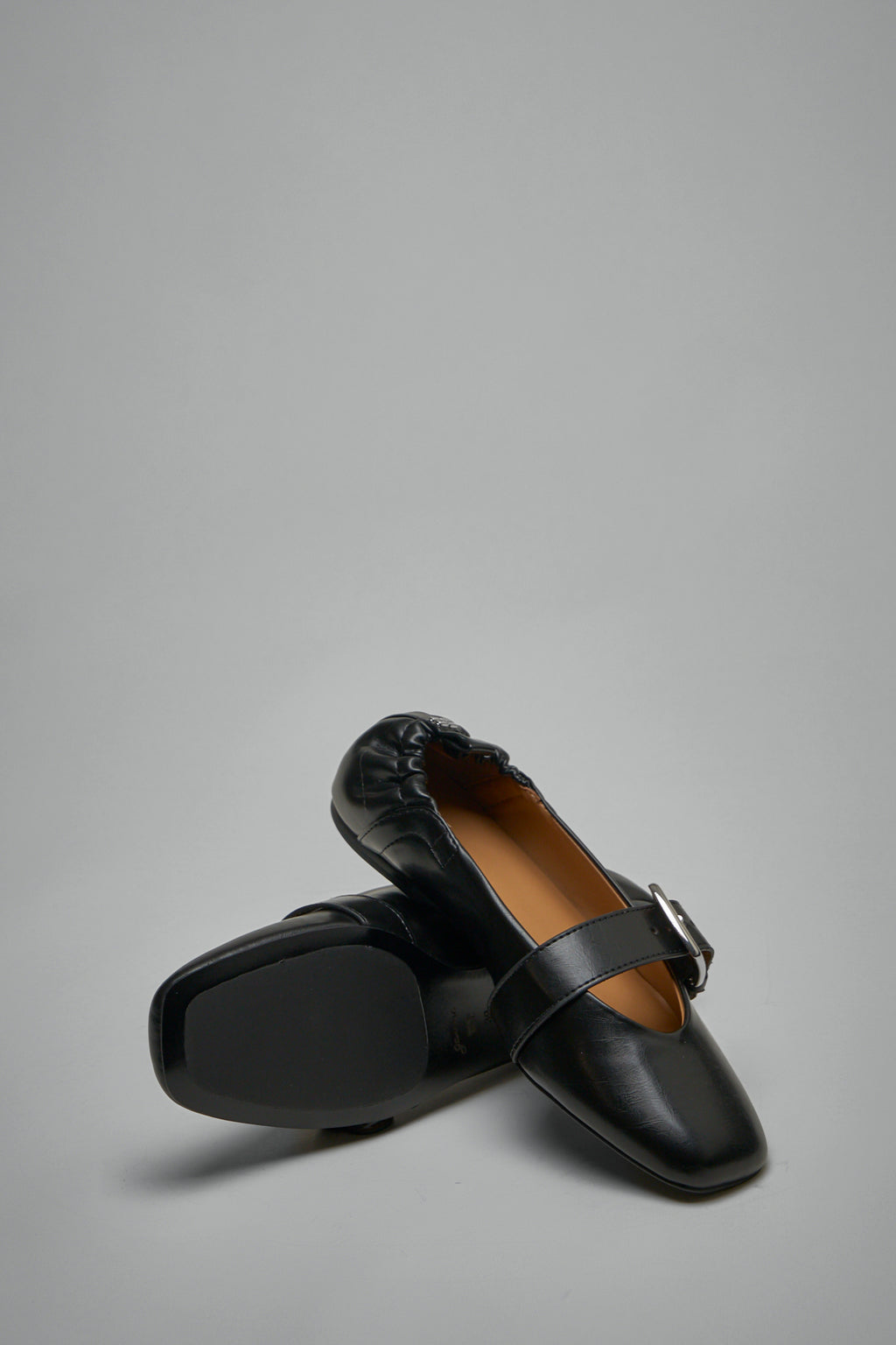 Oleatex Lace-Up Ballerinas