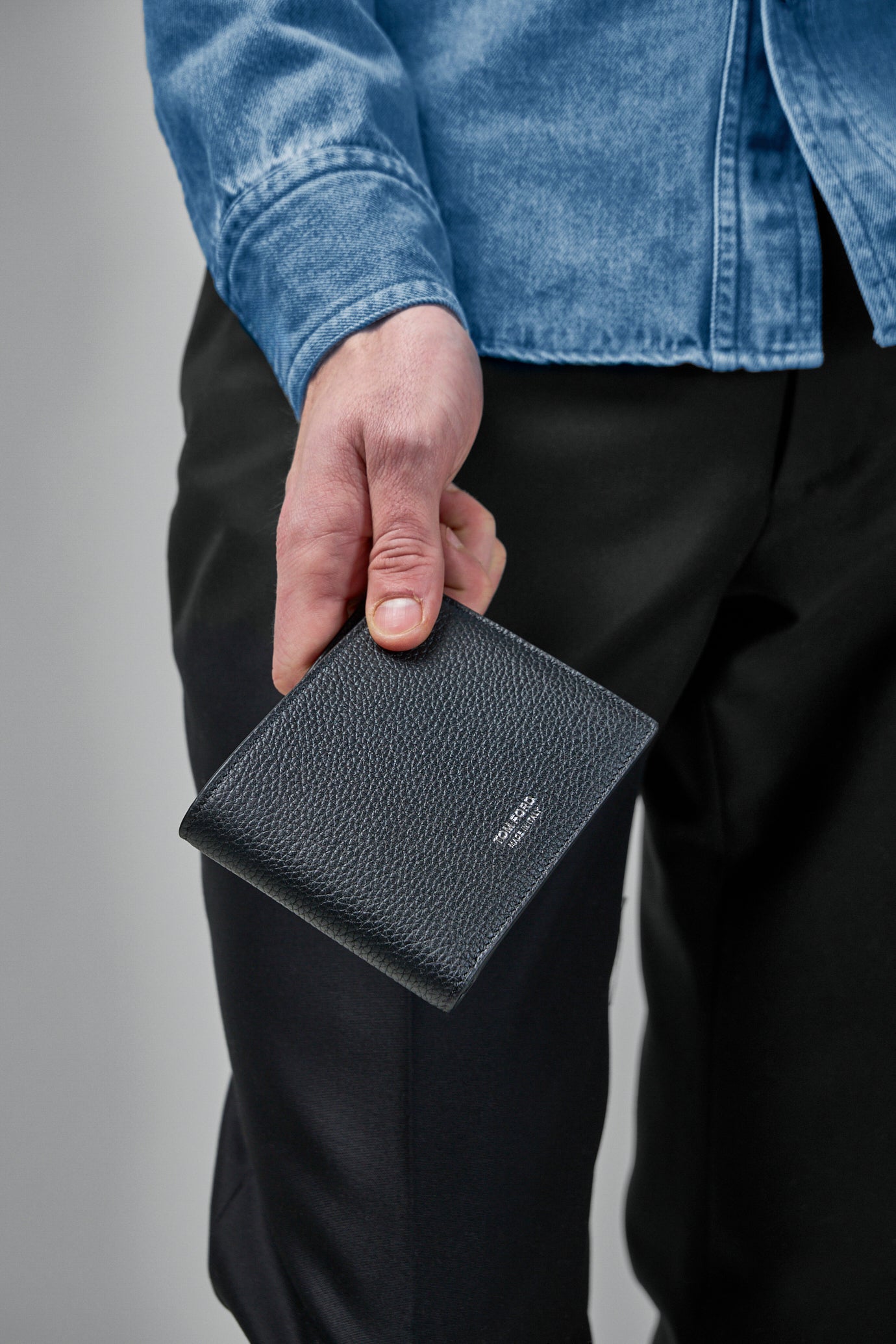 Soft Grain Leather T Line Classic Bifold Wallet