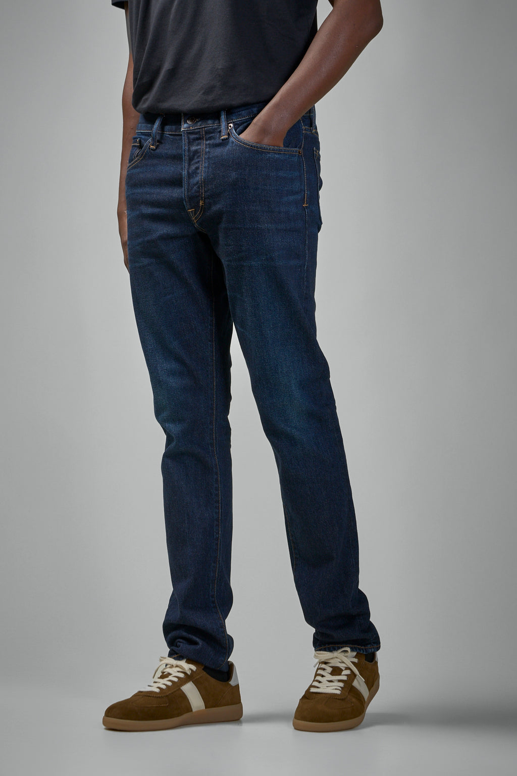 Broken Twill Slim Fit