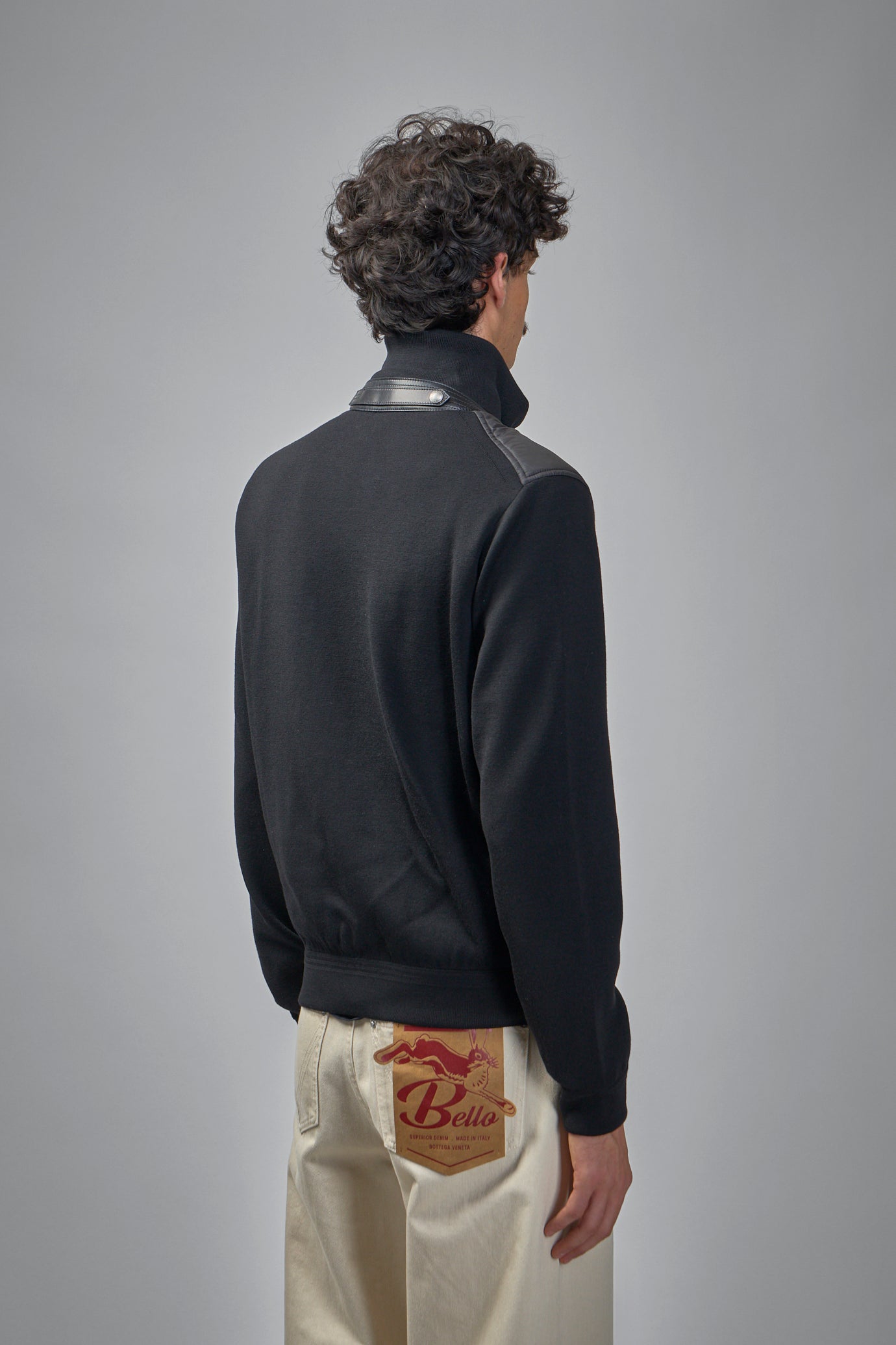 Light Nylon Merino Zip Through