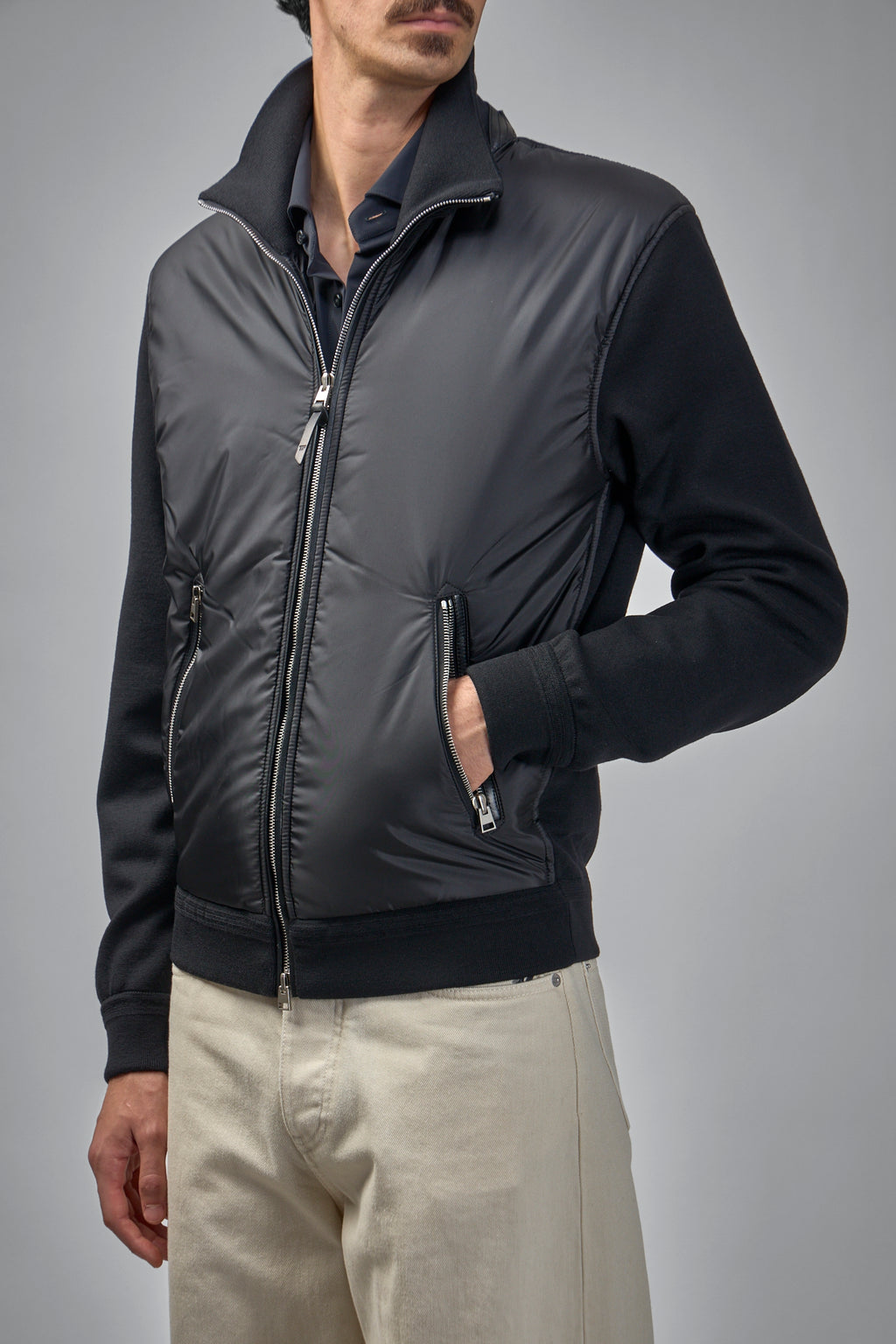 Light Nylon Merino Zip Through