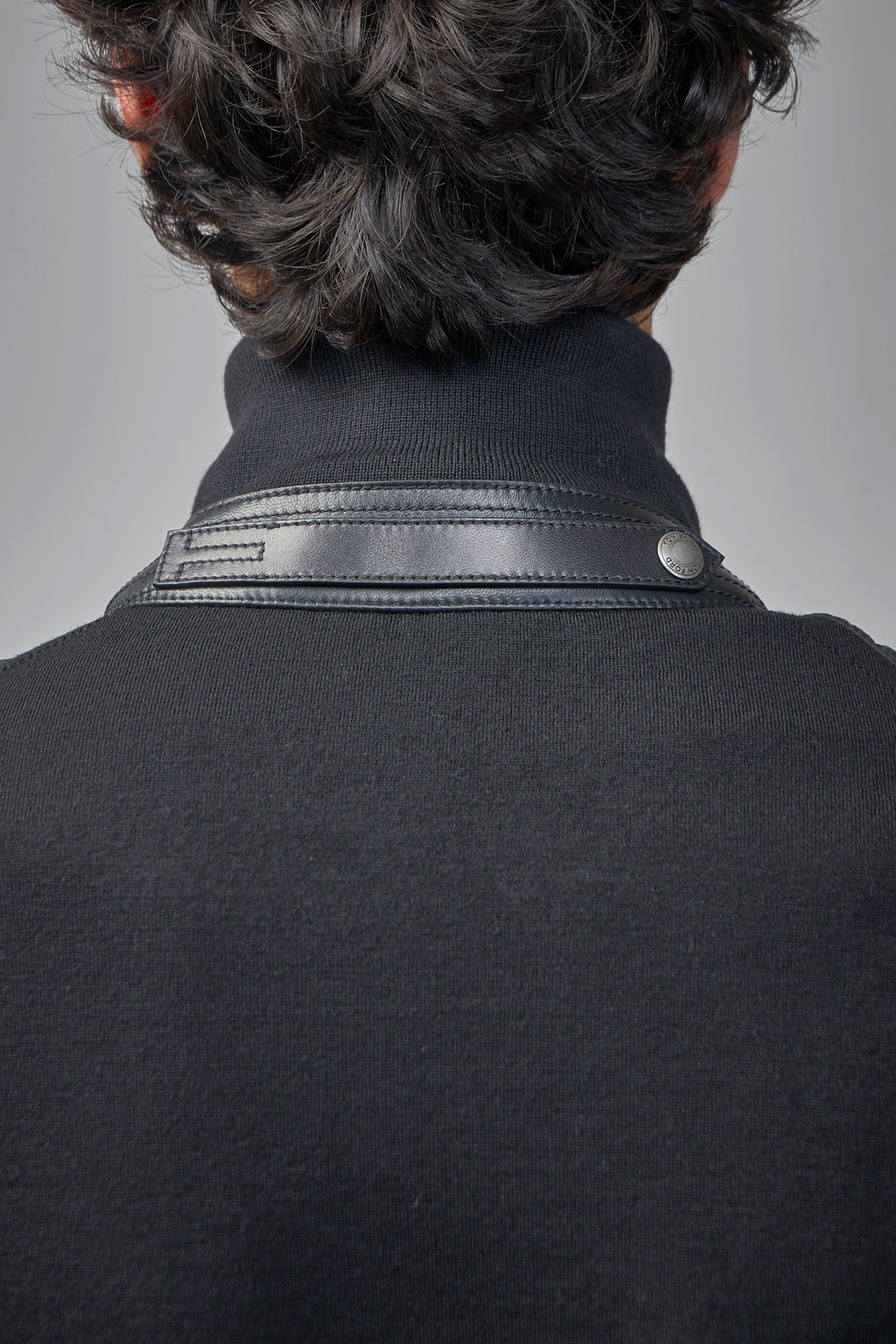 Light Nylon Merino Zip Through