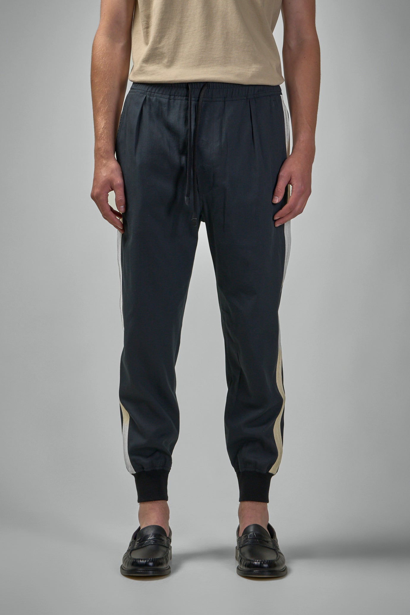 Cotton Silk Twill Lightweight Jogger