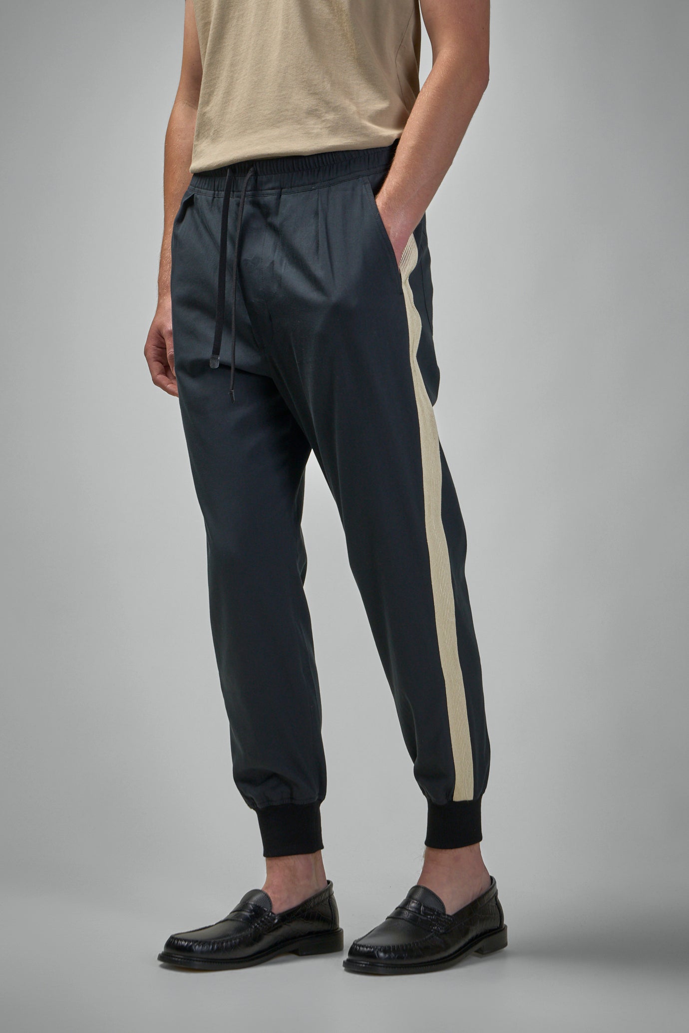 Cotton Silk Twill Lightweight Jogger