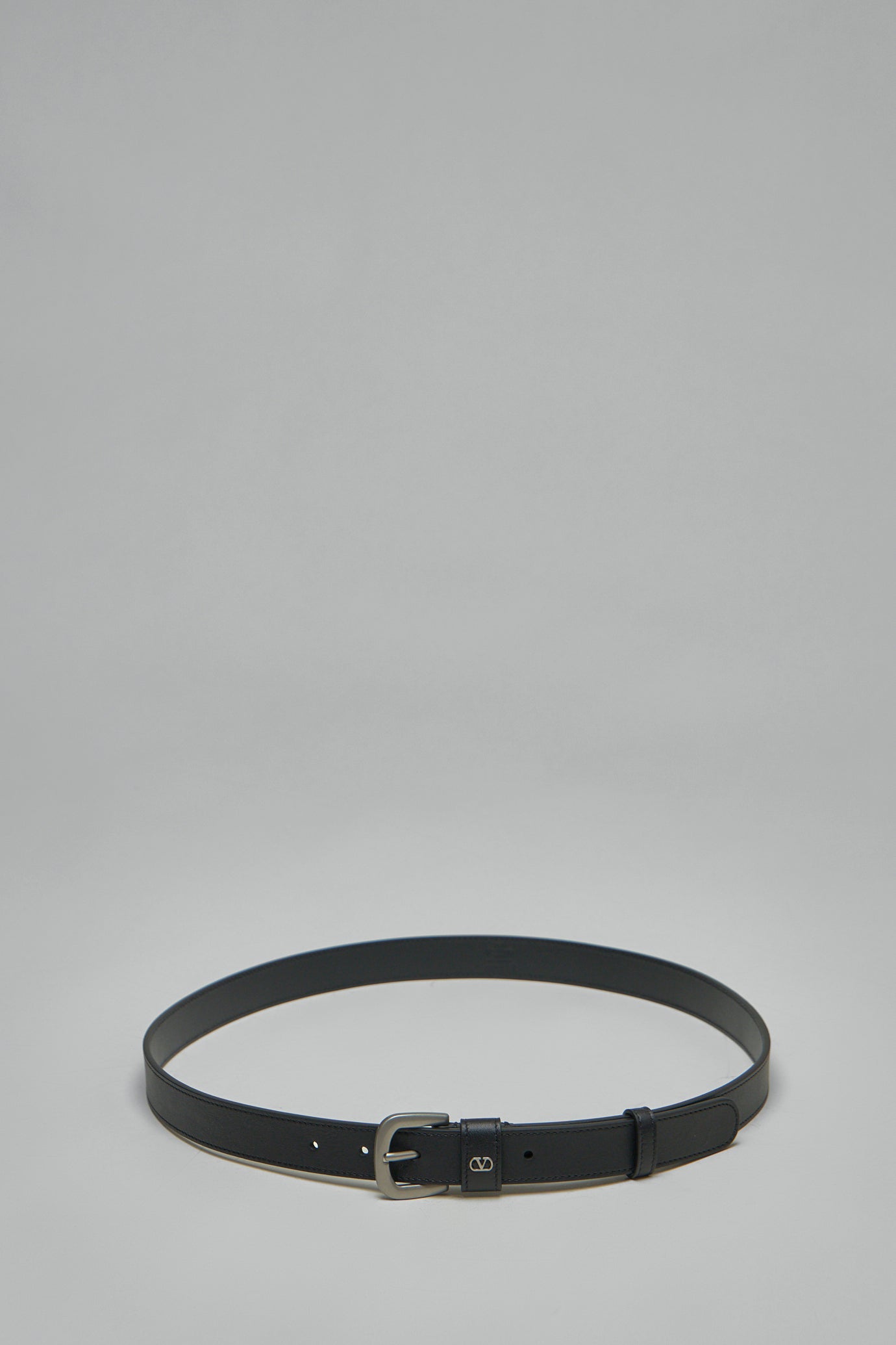 VLogo Signature Buckled Belt