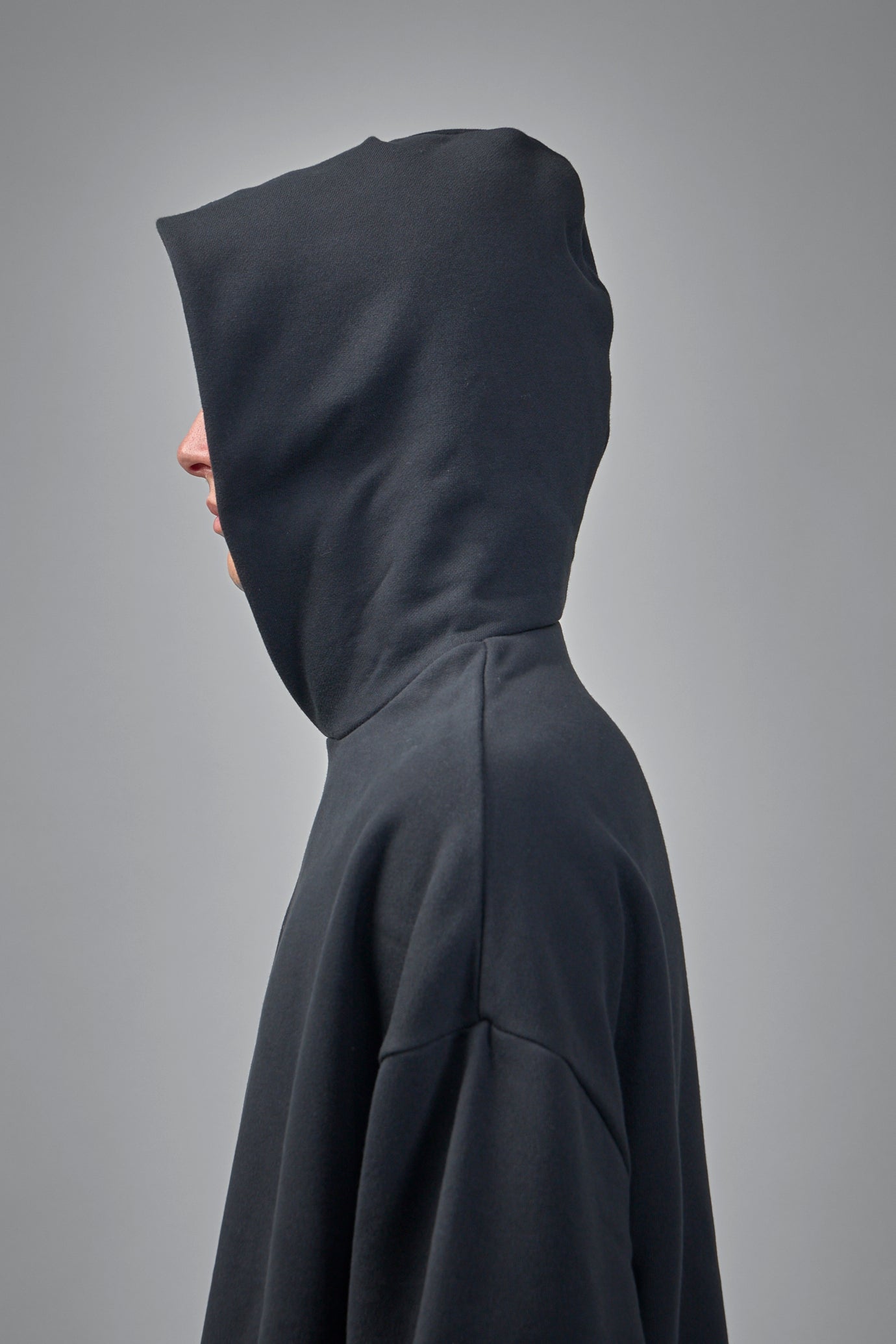 Modern Fit Fleece Hoodie