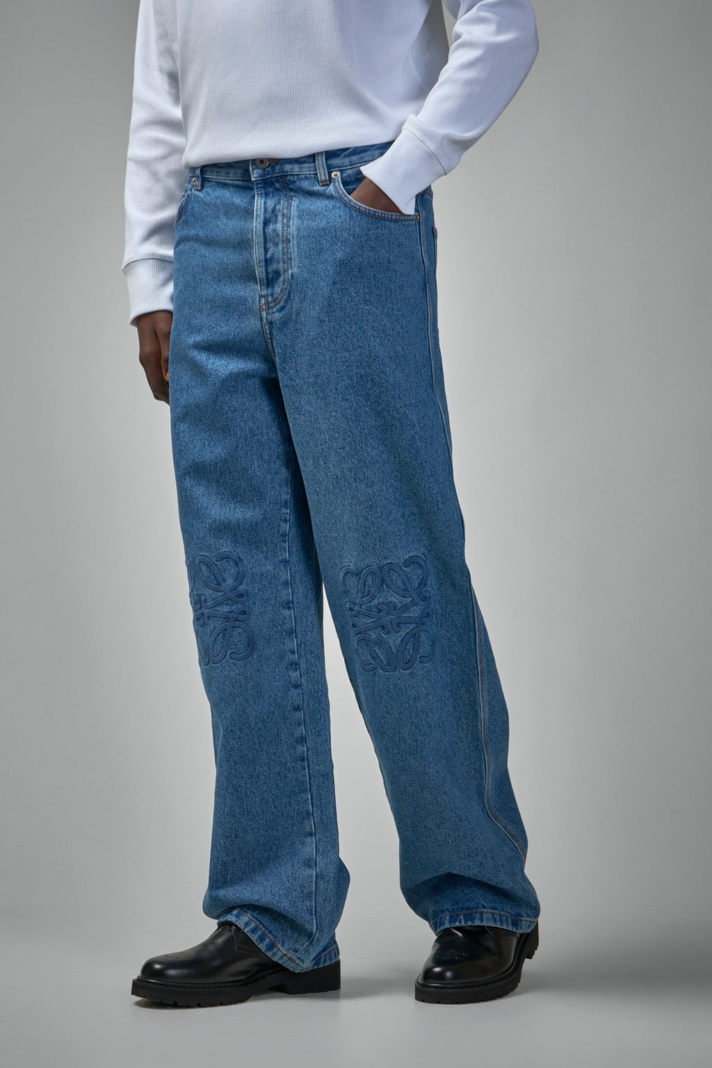 Anagram Baggy Jeans