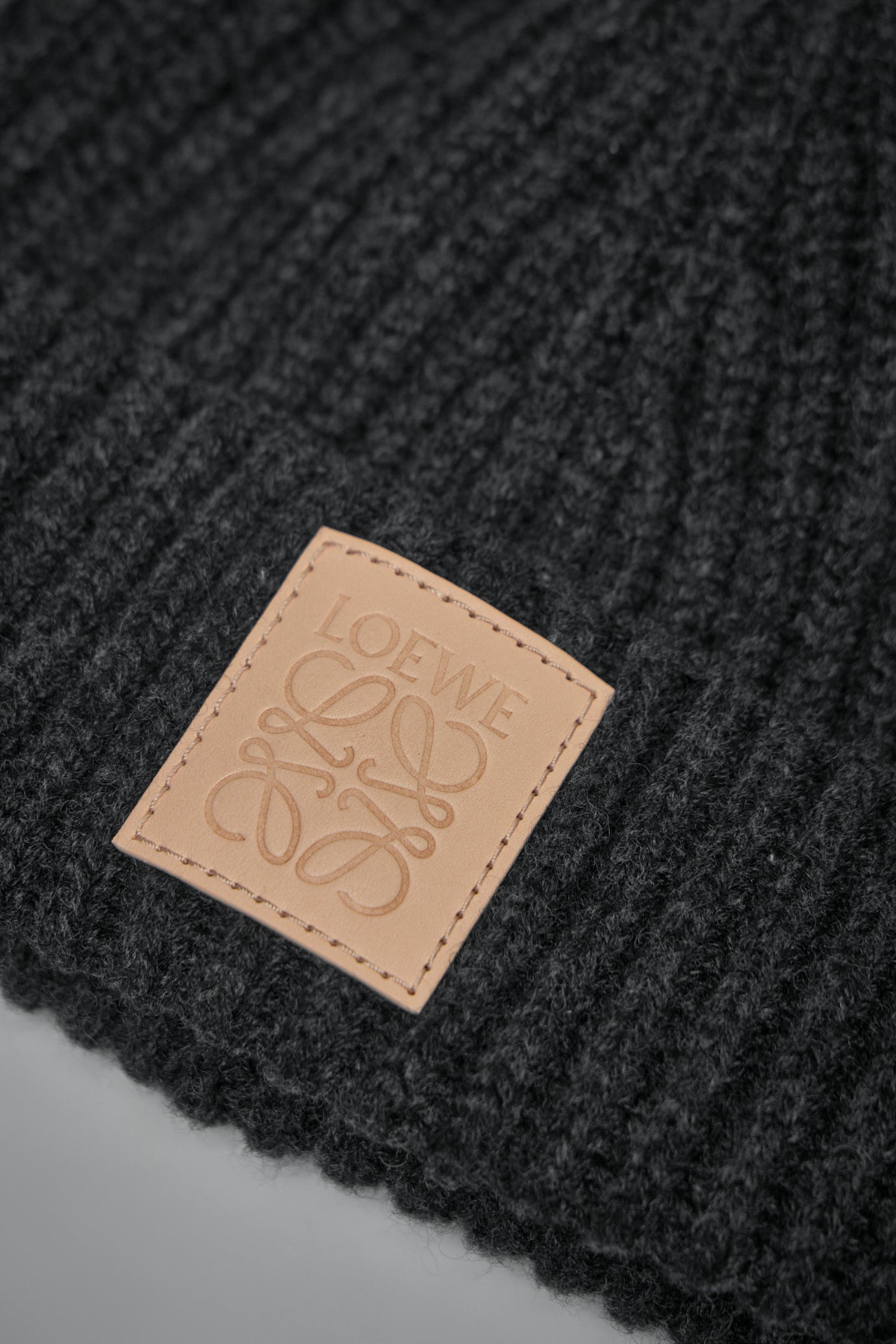 Beanie in Cashmere