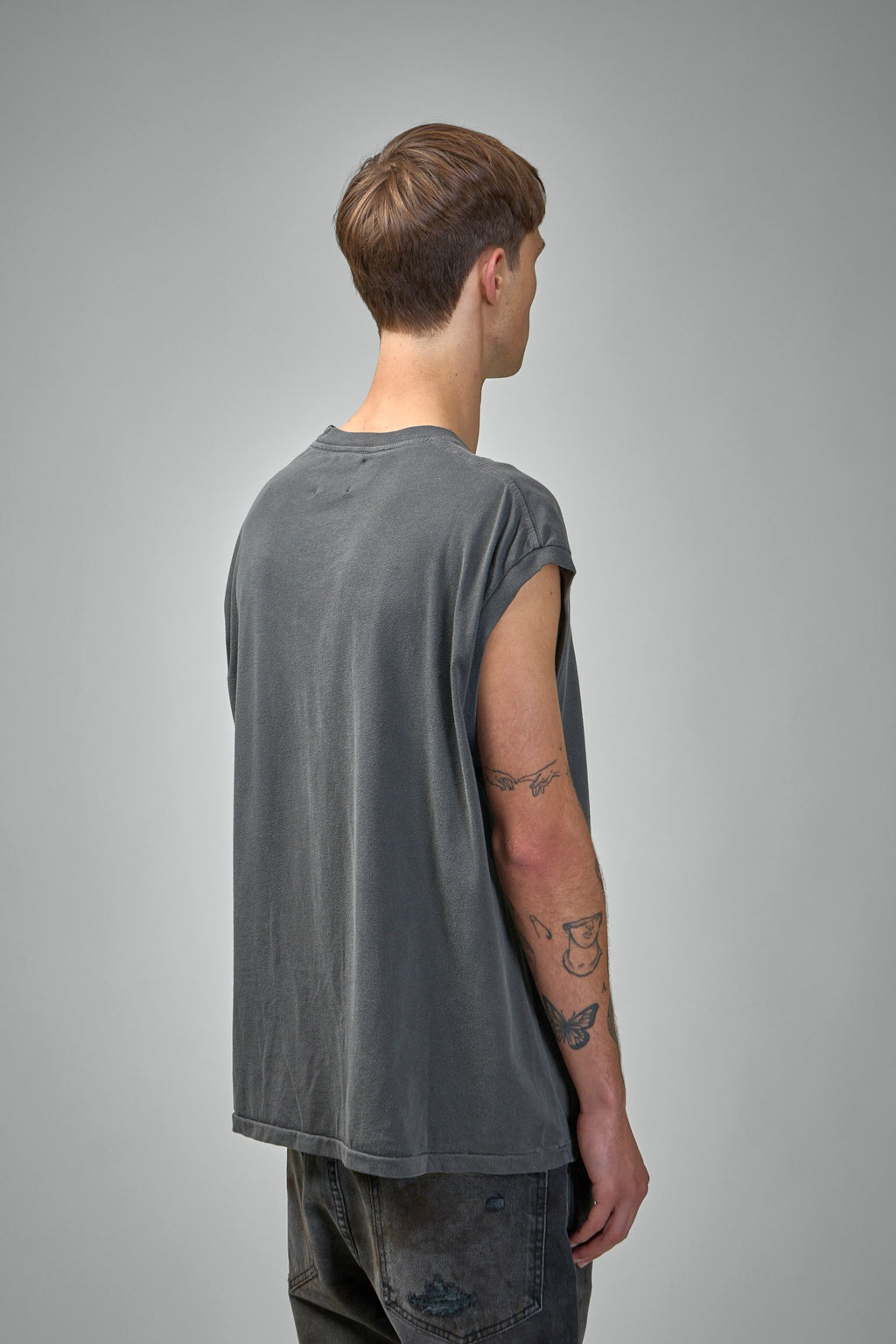 Augi Sleeveless Tee