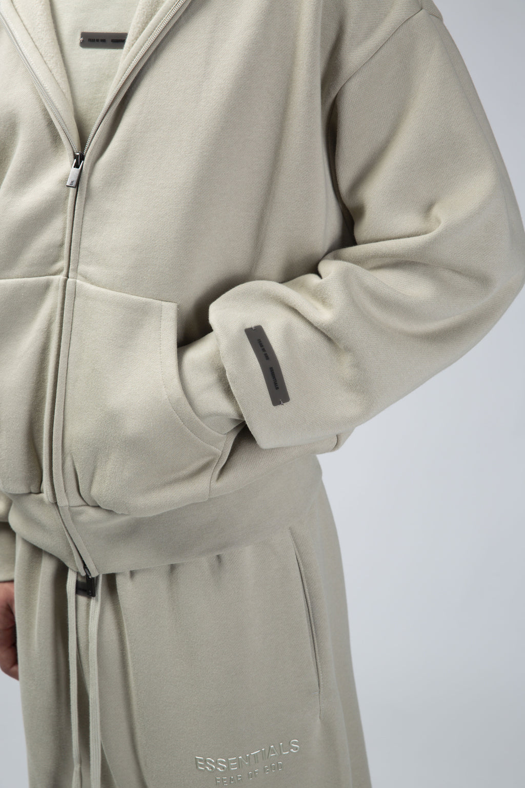 Classic Fit Fleece Zip-Up Hoodie