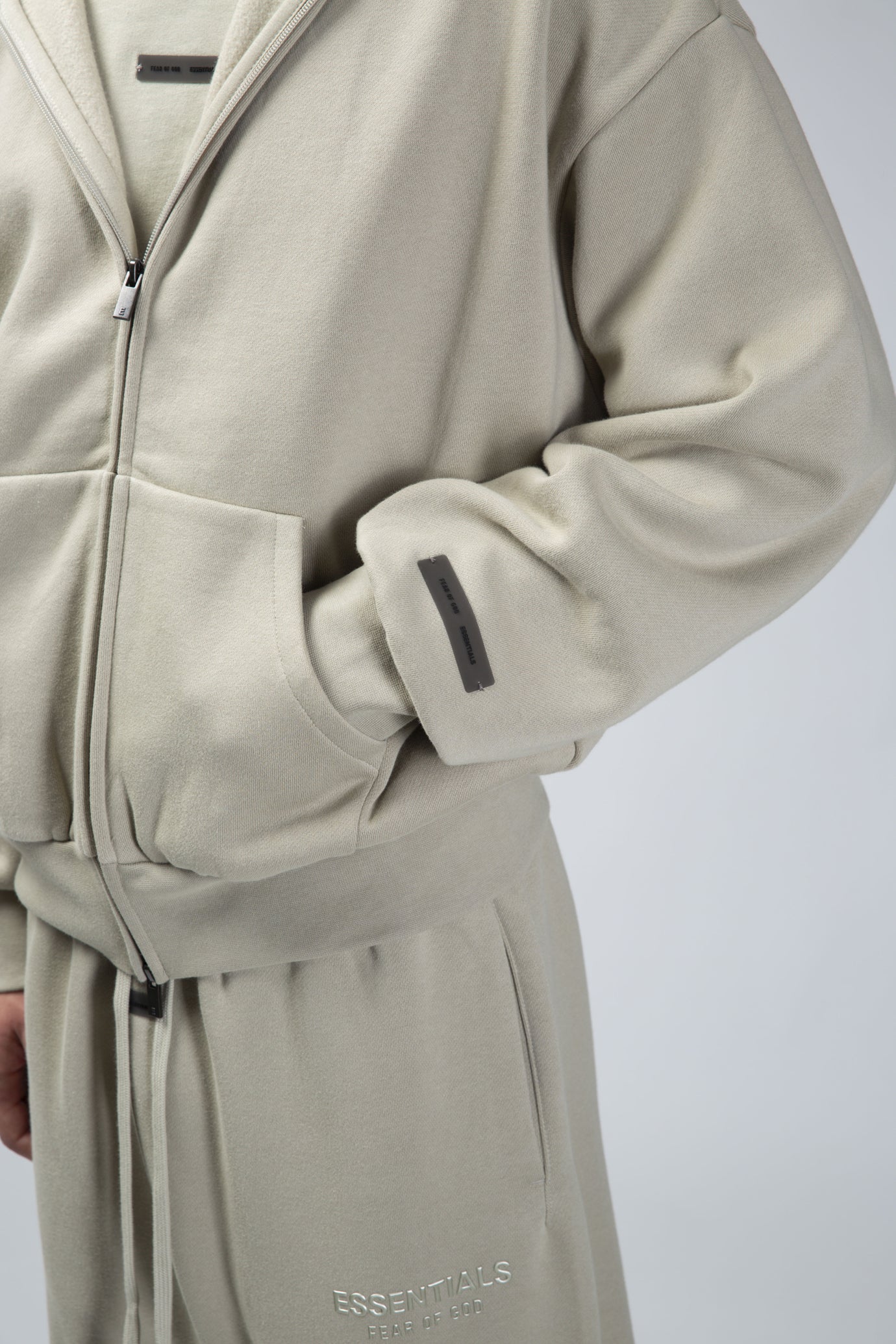 Classic Fit Fleece Zip-Up Hoodie