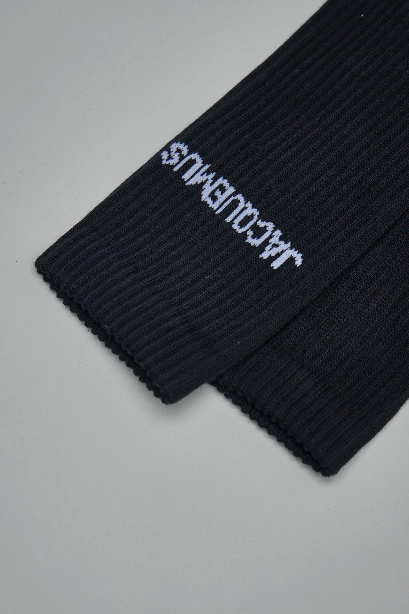 Die Chausettes von Jacquemus