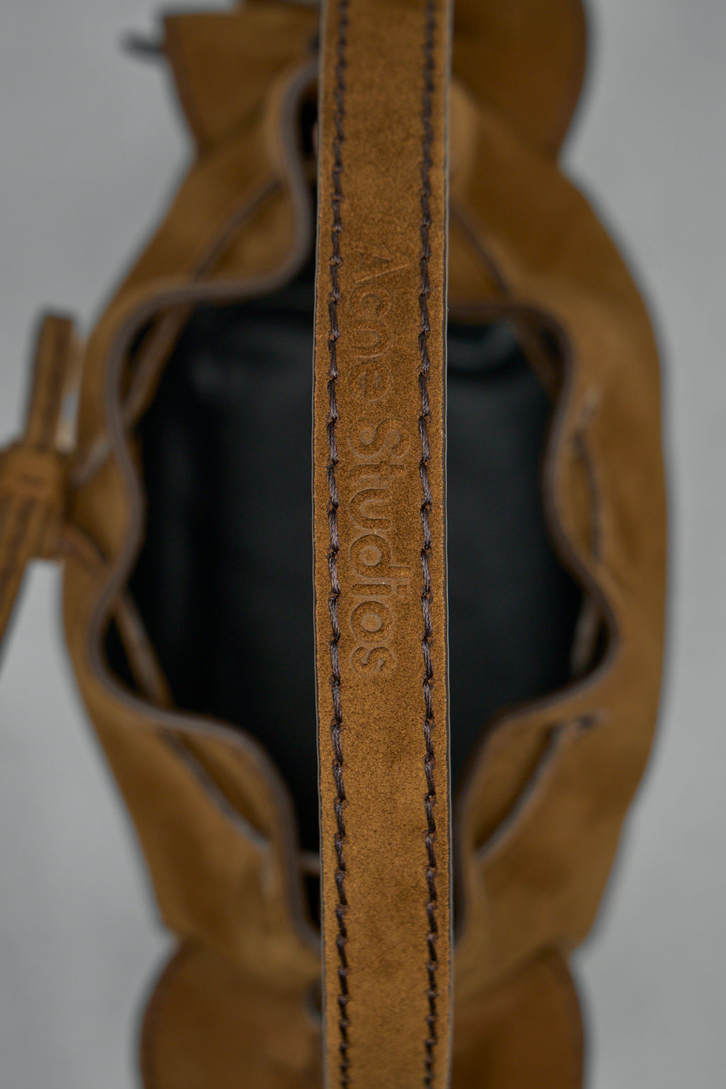 Multipocket Mini Bucket