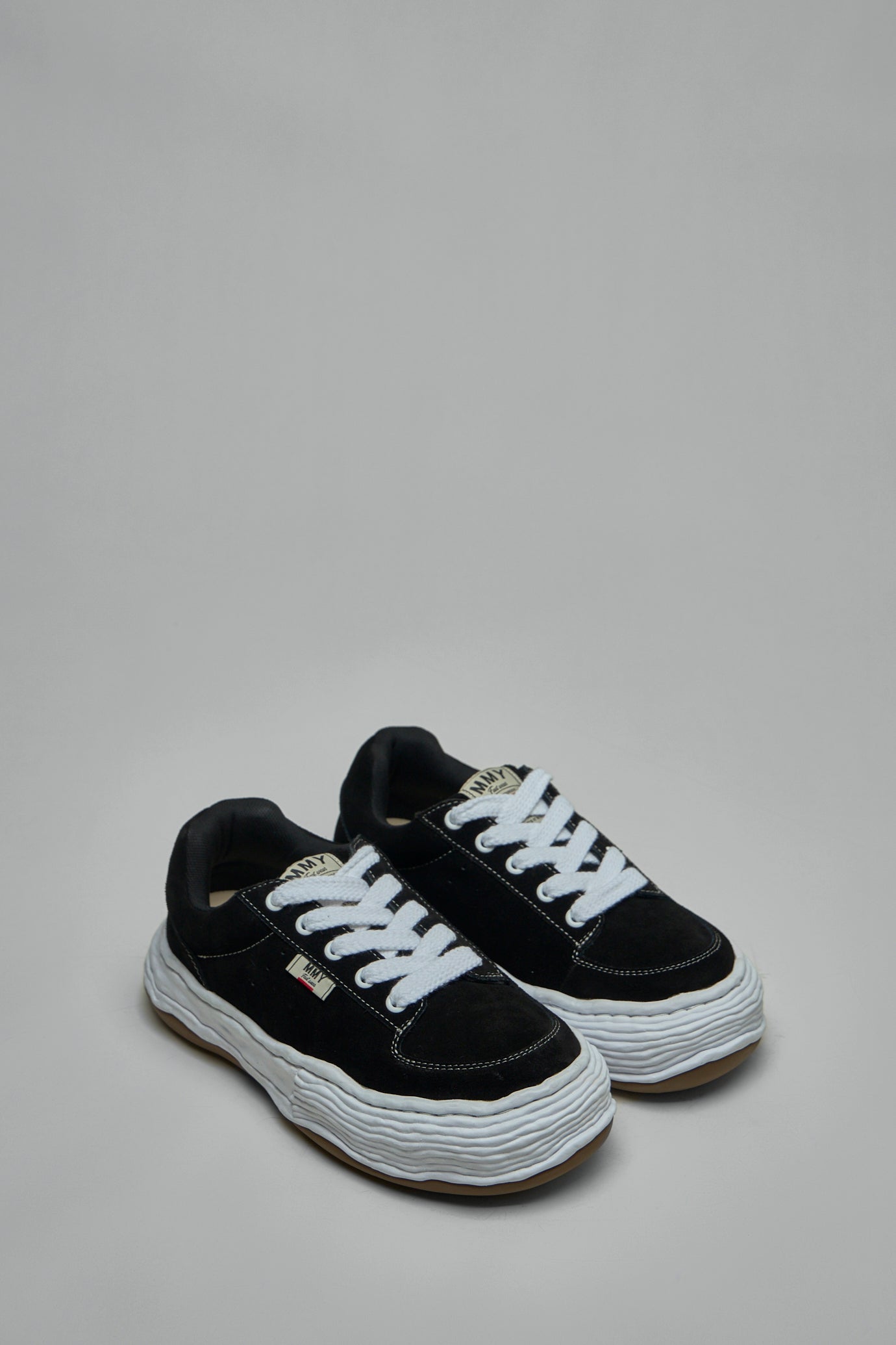 Oliver Og Sole Suede Low-Top Sneaker