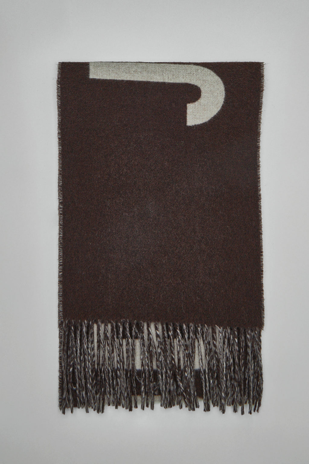 L 'Echarpe Jacquemus