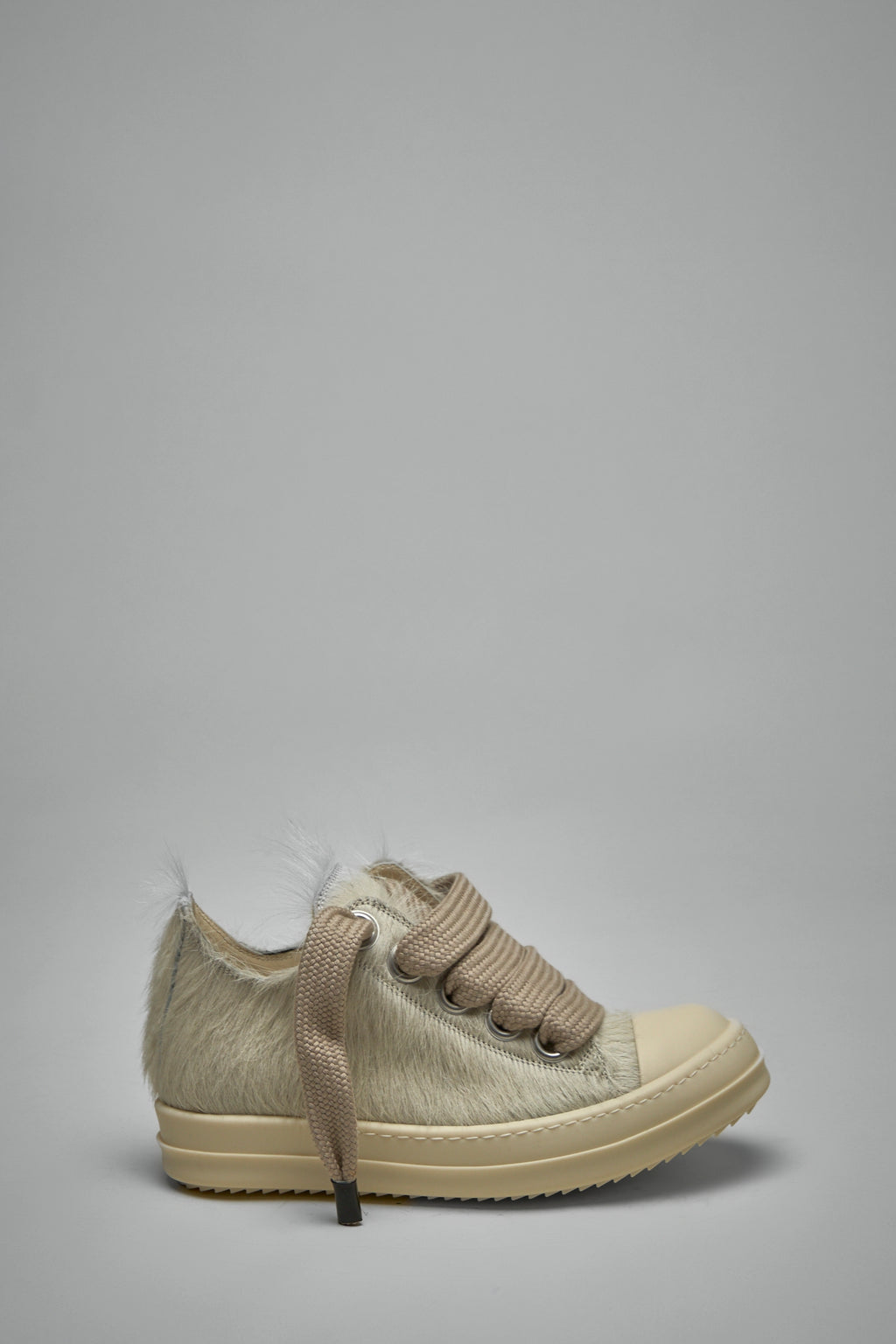 Jumbolace Low Sneaks