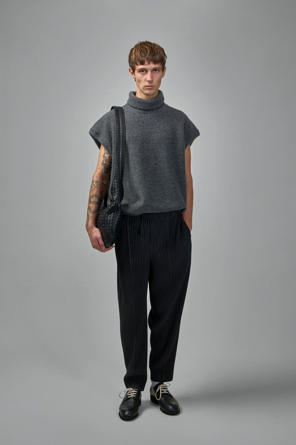 Compleat Trousers | coke grey